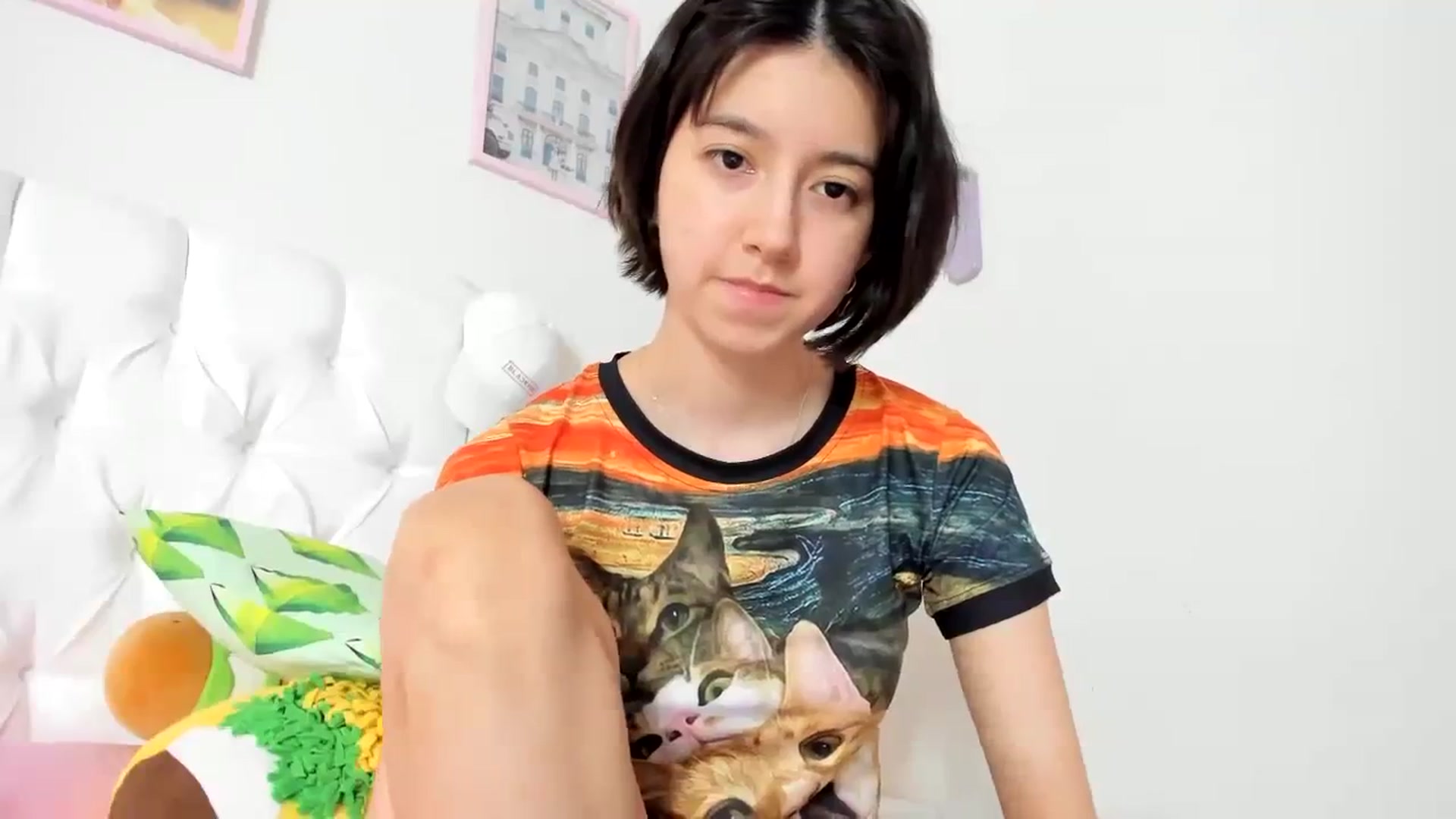 Gallery image thumbnail from Cherrycute666's myfreecams stream on, 10/15/2023, 04:36 image 20 of 20