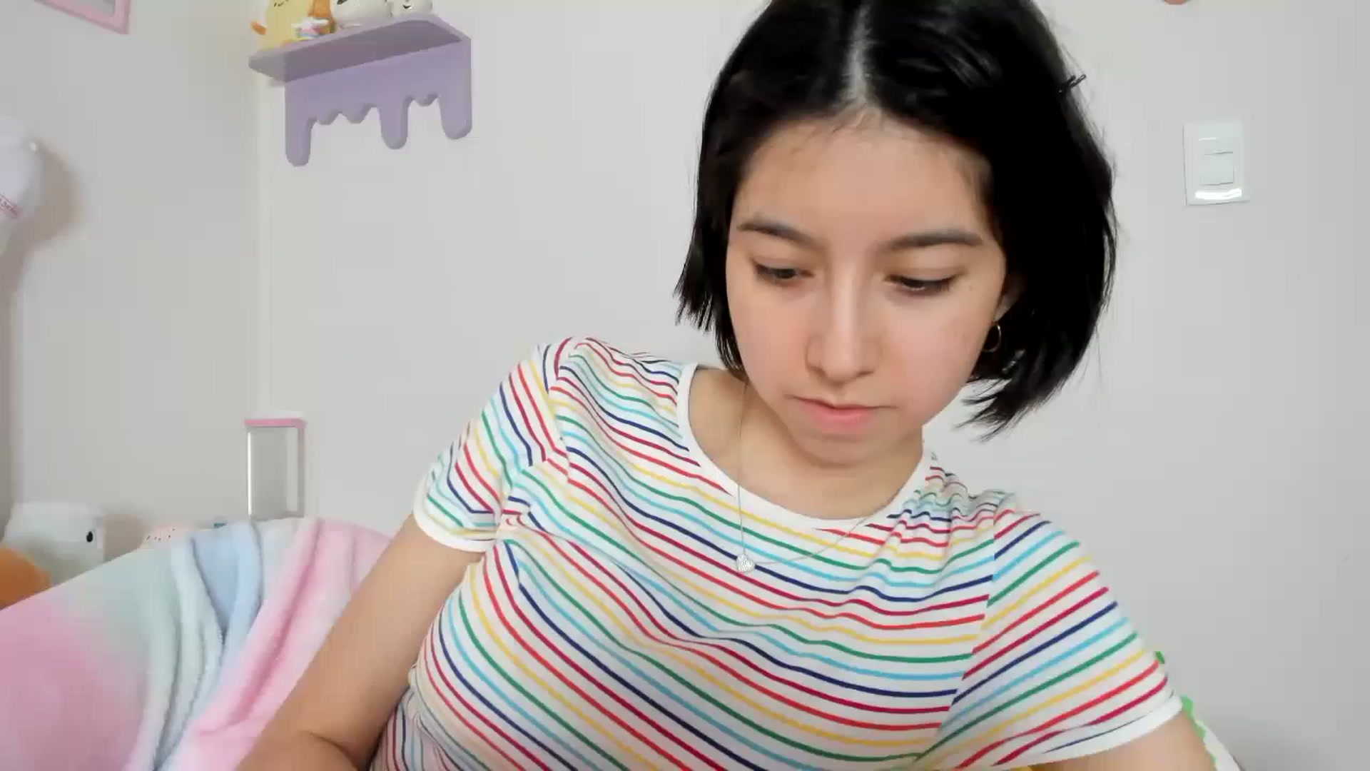 Gallery image thumbnail from Cherrycute666's myfreecams stream on, 10/18/2023, 05:38 image 1 of 20