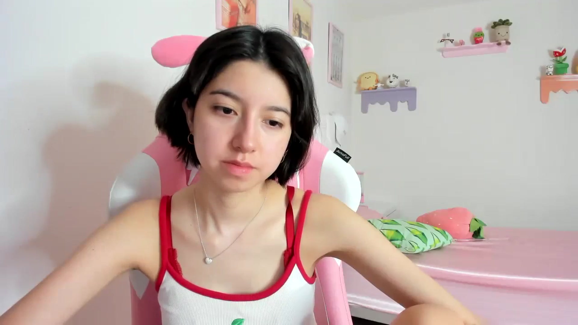 Gallery image thumbnail from Cherrycute666's myfreecams stream on, 10/20/2023, 23:23 image 15 of 20