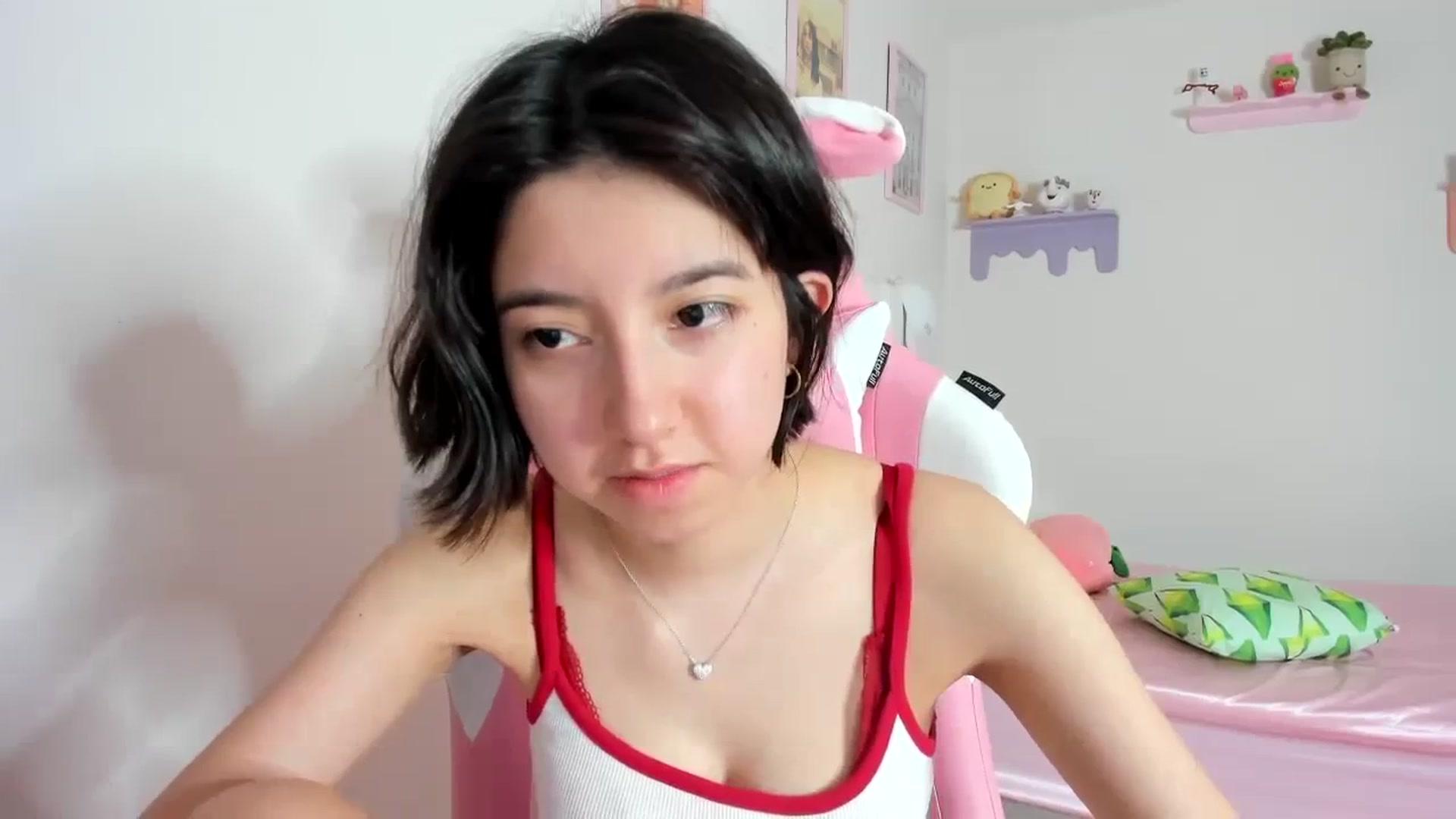 Gallery image thumbnail from Cherrycute666's myfreecams stream on, 10/21/2023, 03:11 image 6 of 20