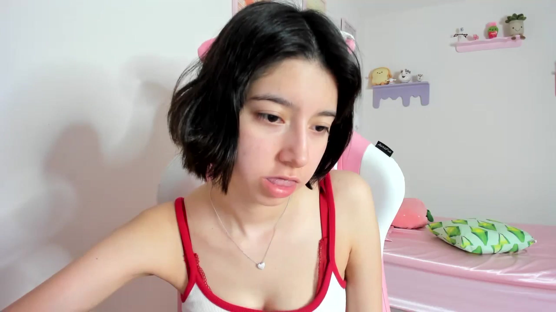 Gallery image thumbnail from Cherrycute666's myfreecams stream on, 10/21/2023, 03:11 image 3 of 20