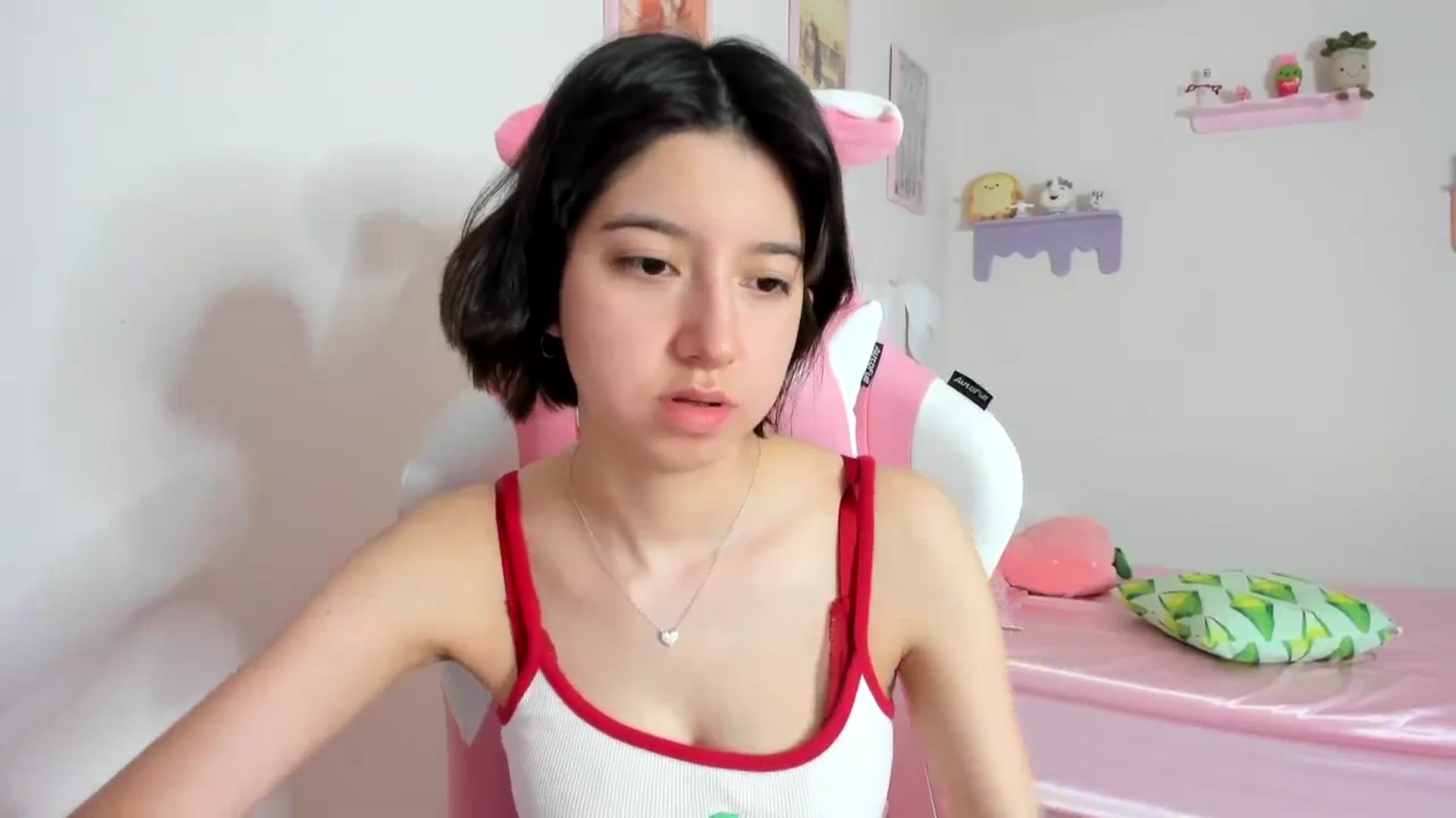 Gallery image thumbnail from Cherrycute666's myfreecams stream on, 10/21/2023, 03:11 image 4 of 20