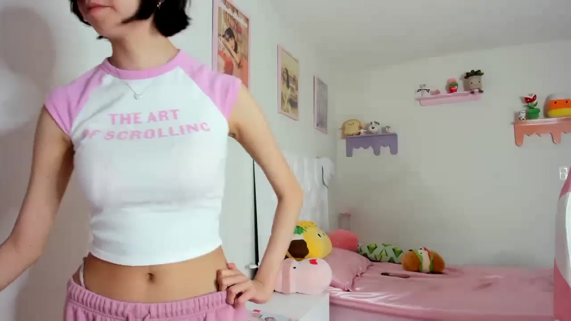 Gallery image thumbnail from Cherrycute666's myfreecams stream on, 10/23/2023, 21:43 image 5 of 20