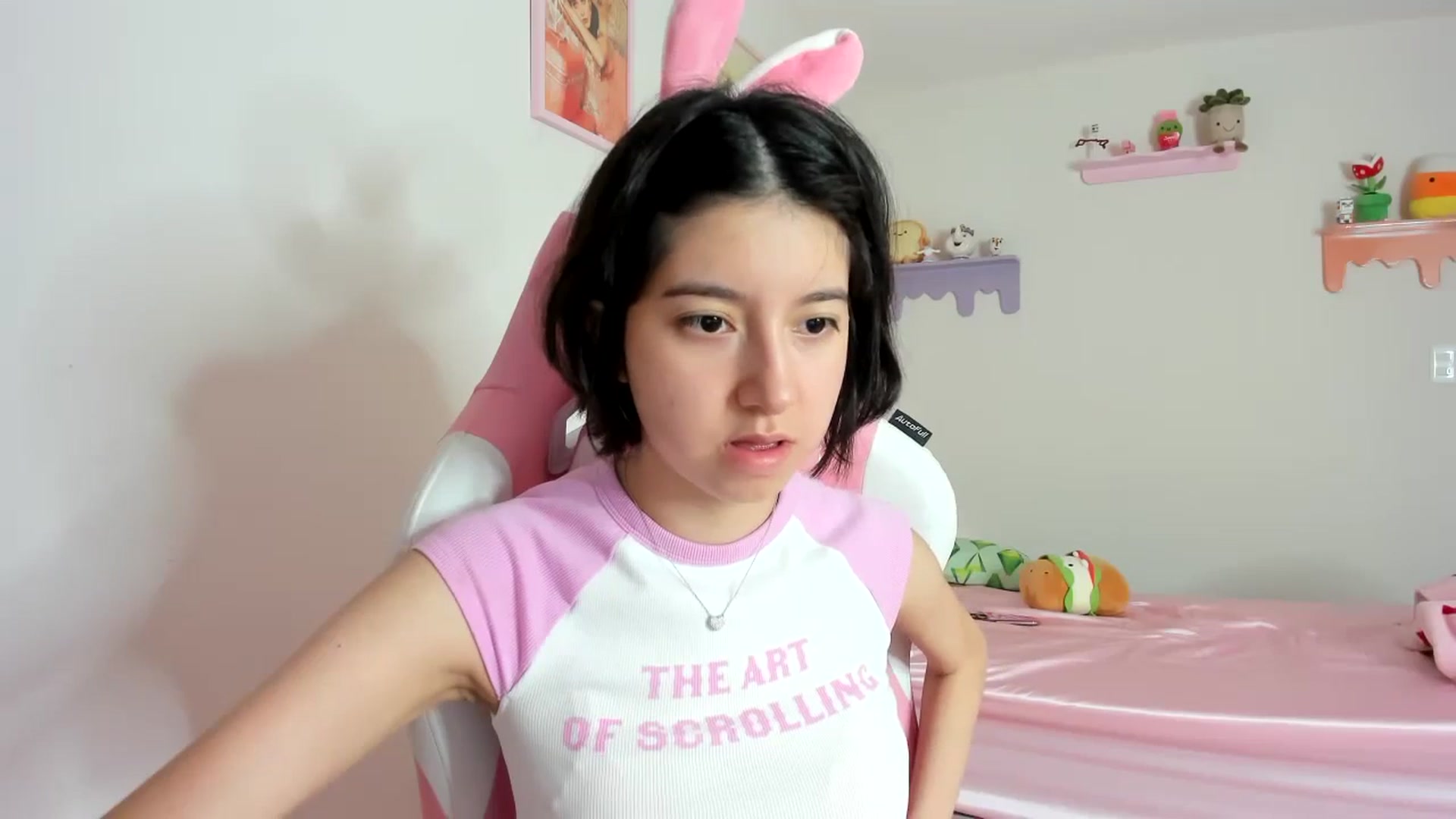 Gallery image thumbnail from Cherrycute666's myfreecams stream on, 10/23/2023, 21:43 image 4 of 20