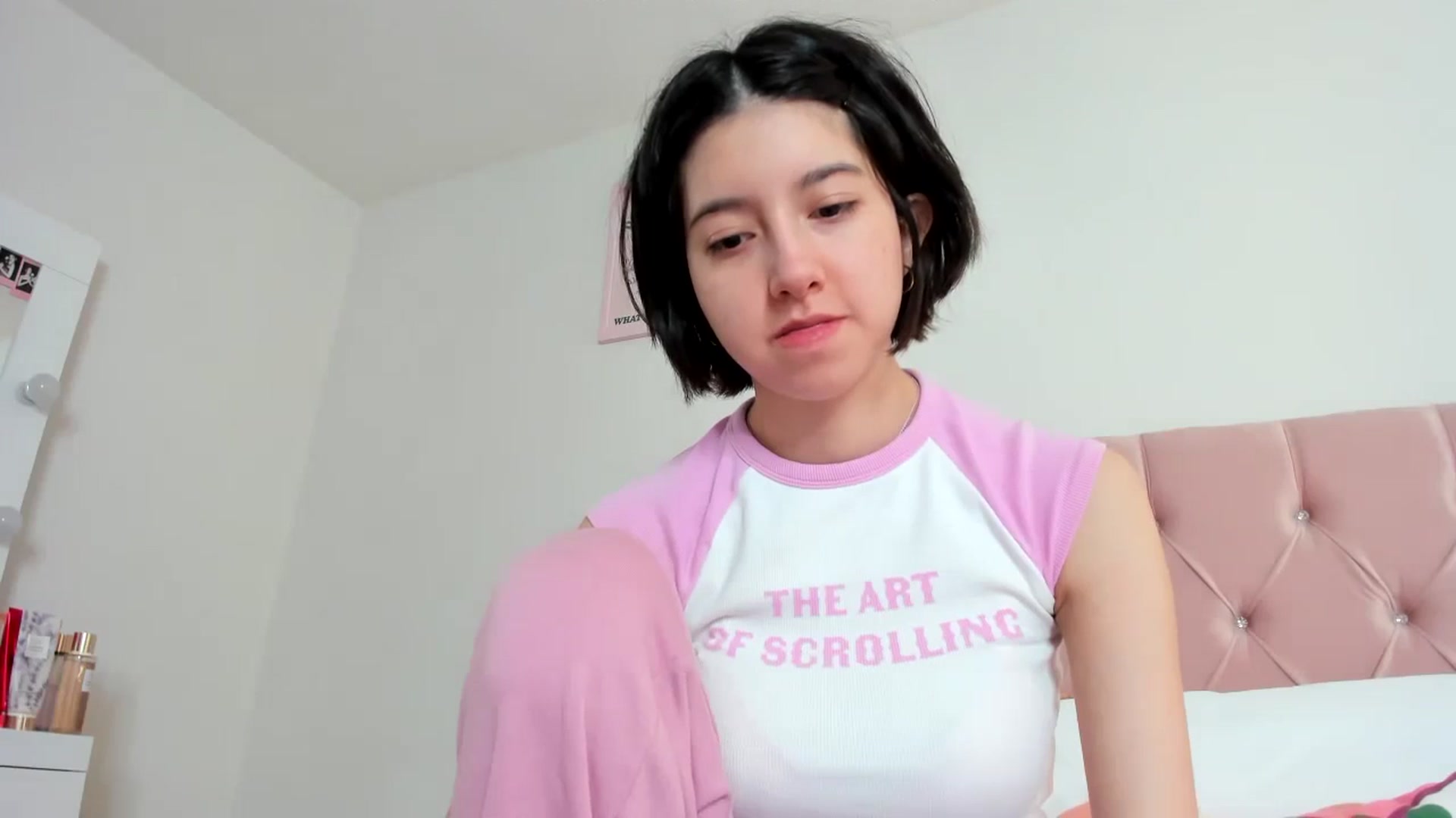Gallery image thumbnail from Cherrycute666's myfreecams stream on, 10/23/2023, 23:19 image 7 of 20