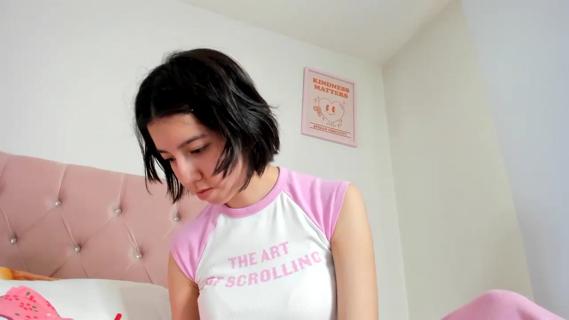 Gallery image thumbnail from Cherrycute666's myfreecams stream on, 10/24/2023, 24:01 image 15 of 20