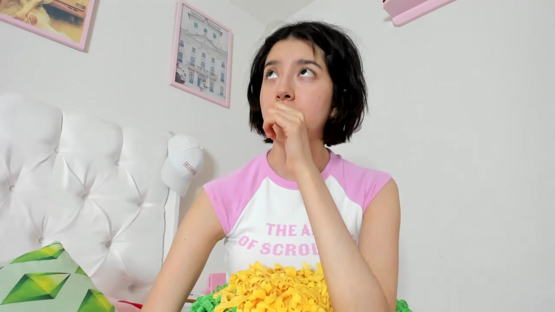 Gallery image thumbnail from Cherrycute666's myfreecams stream on, 10/24/2023, 04:00 image 11 of 20
