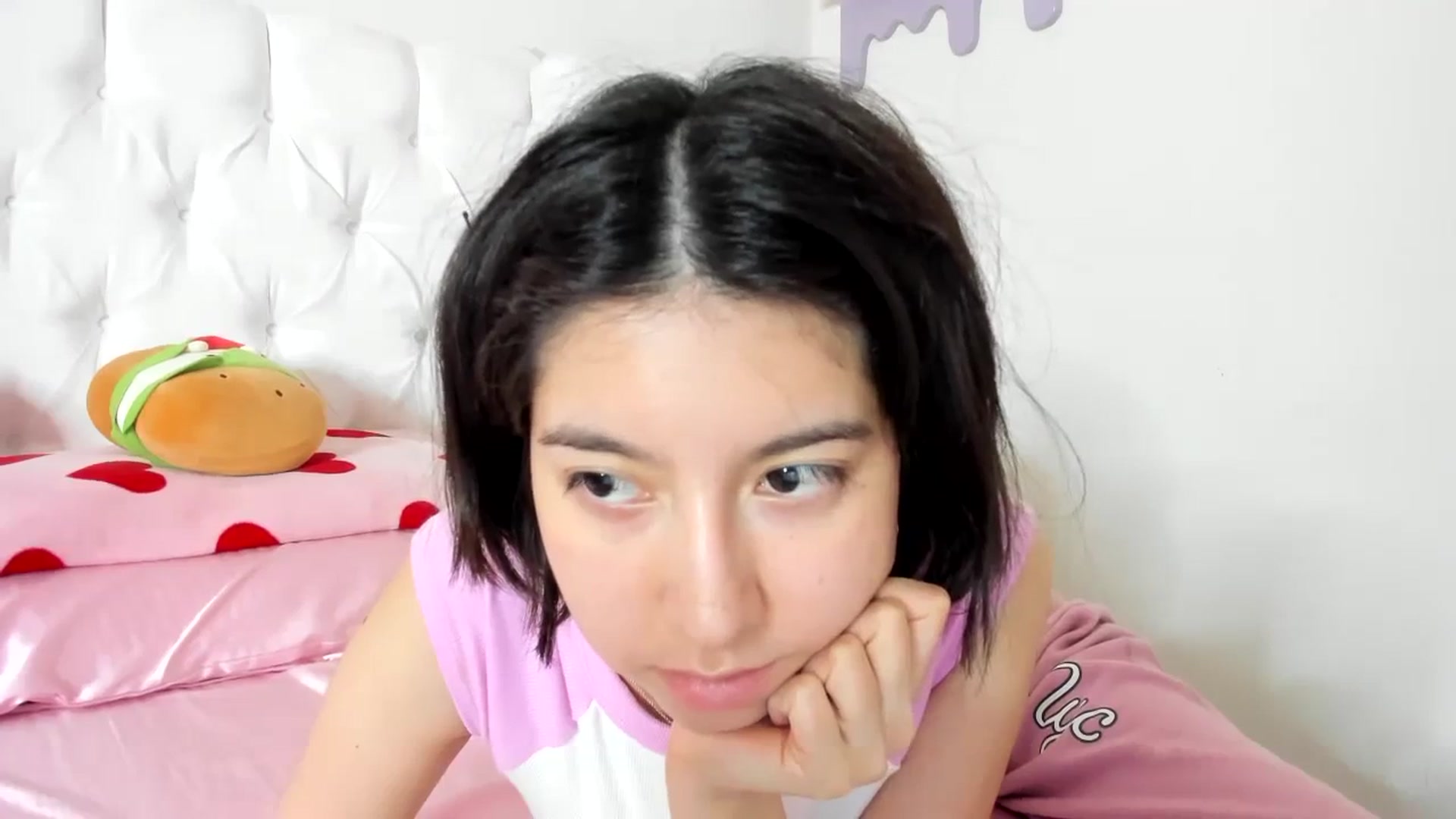 Gallery image thumbnail from Cherrycute666's myfreecams stream on, 10/24/2023, 07:24 image 7 of 20