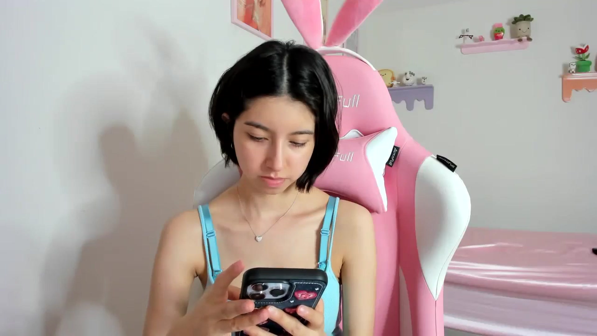Gallery image thumbnail from Cherrycute666's myfreecams stream on, 10/24/2023, 23:23 image 20 of 20