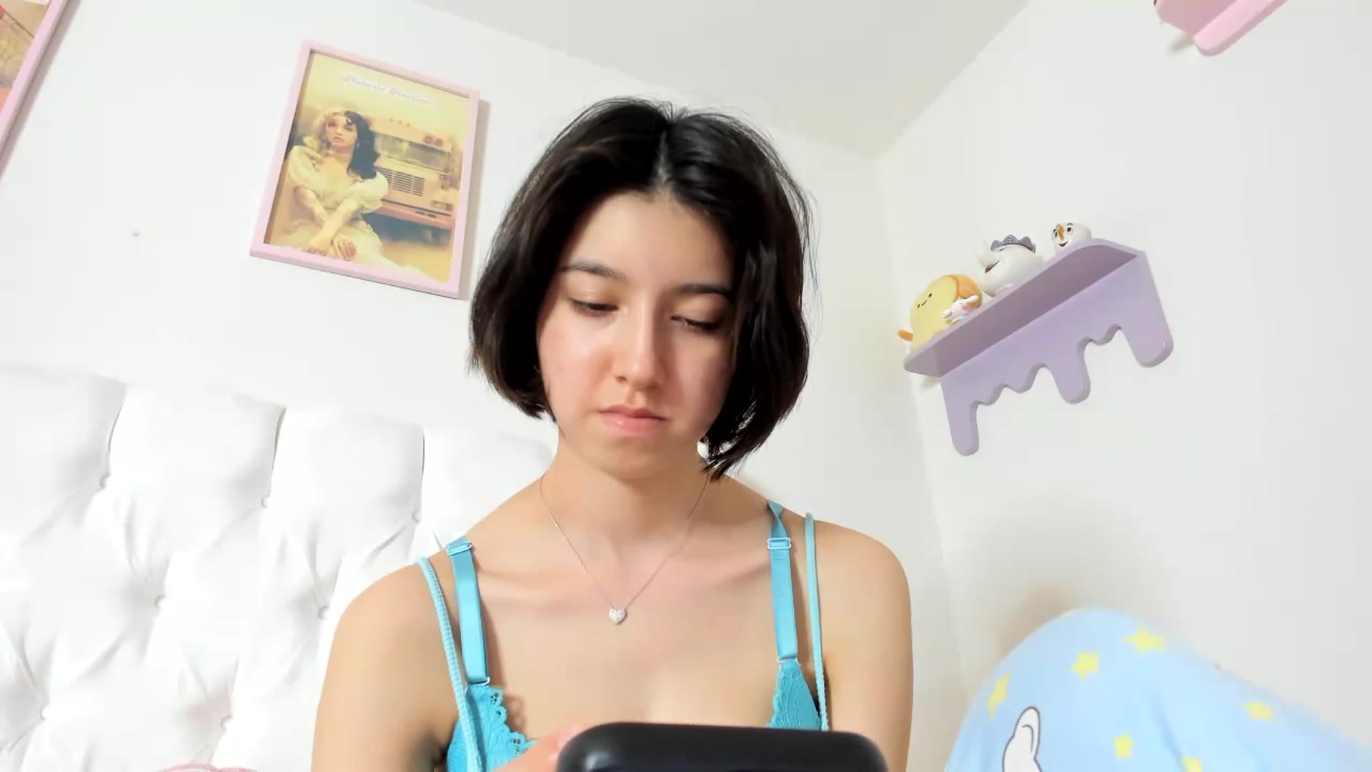 Gallery image thumbnail from Cherrycute666's myfreecams stream on, 10/25/2023, 07:16 image 5 of 20