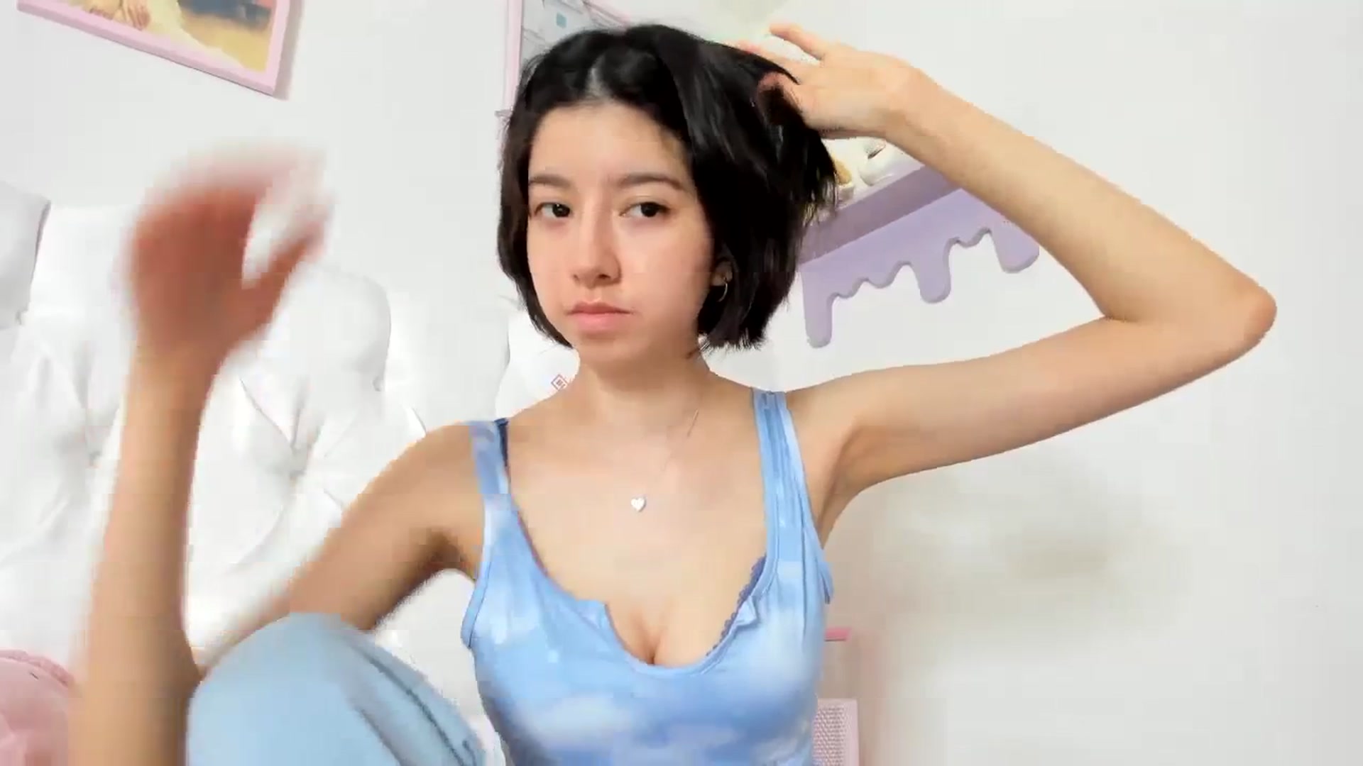 Gallery image thumbnail from Cherrycute666's myfreecams stream on, 10/25/2023, 21:56 image 13 of 20