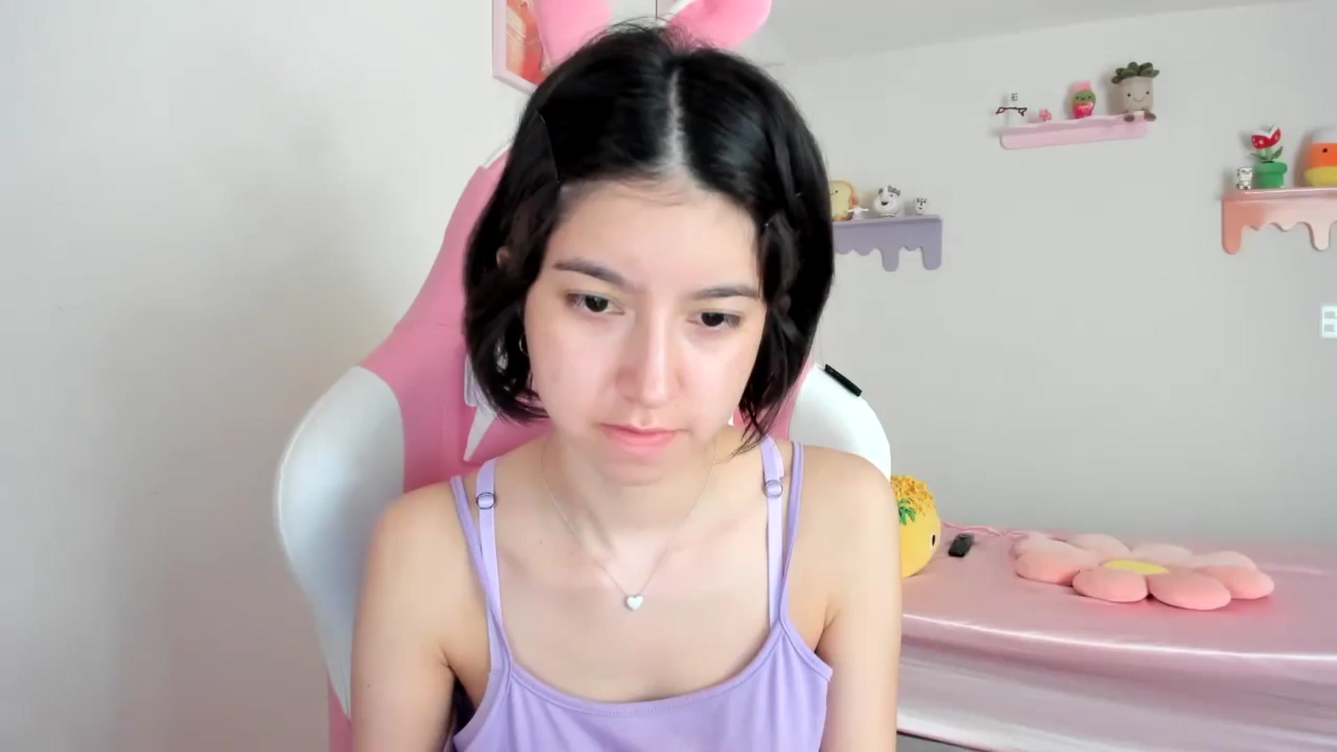 Gallery image thumbnail from Cherrycute666's myfreecams stream on, 10/26/2023, 17:00 image 1 of 20