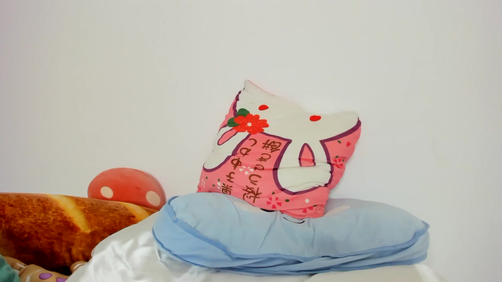 Gallery image thumbnail from Cherrycute666's myfreecams stream on, 11/02/2023, 06:25 image 7 of 20