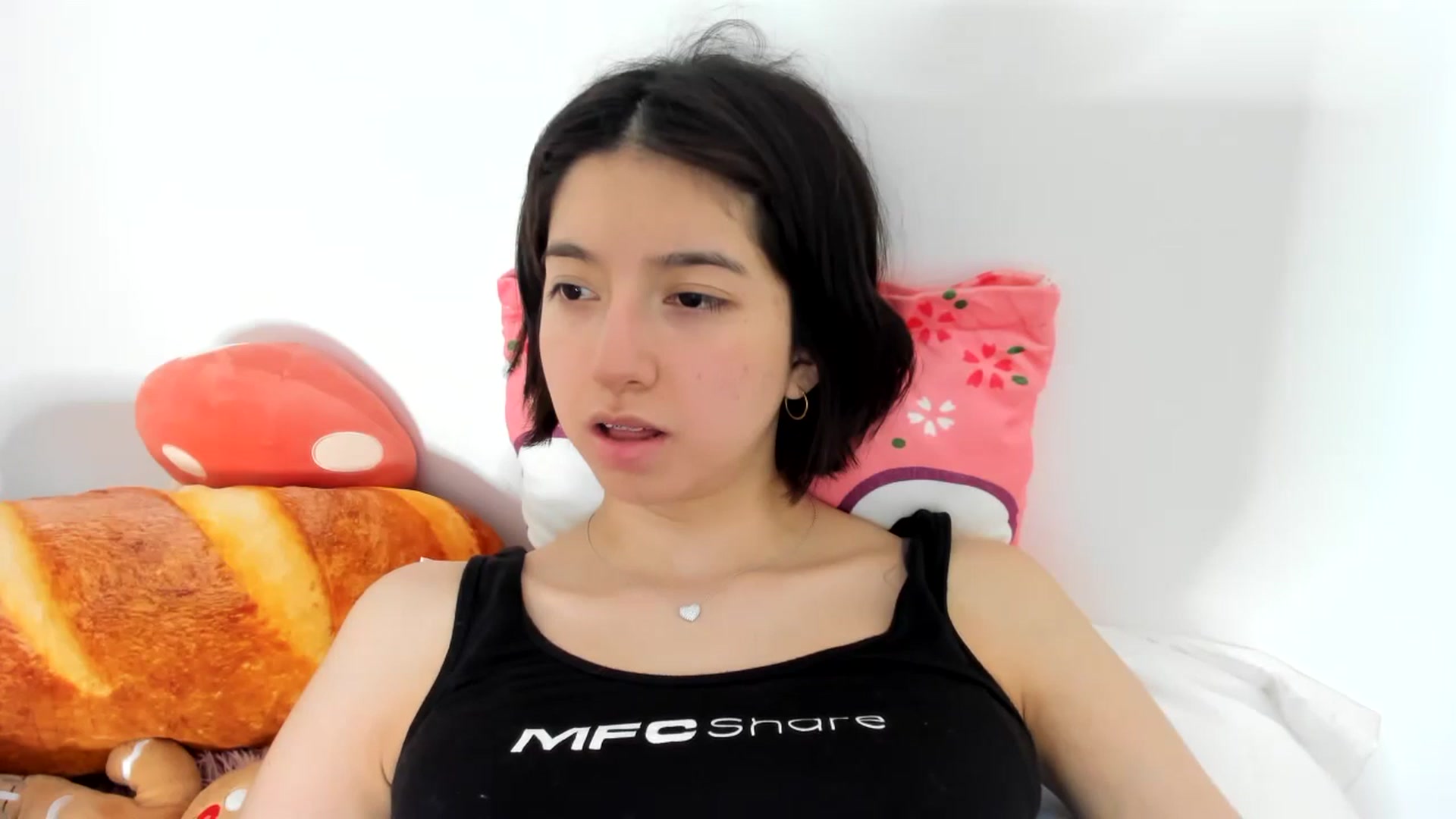 Gallery image thumbnail from Cherrycute666's myfreecams stream on, 11/02/2023, 09:09 image 11 of 20