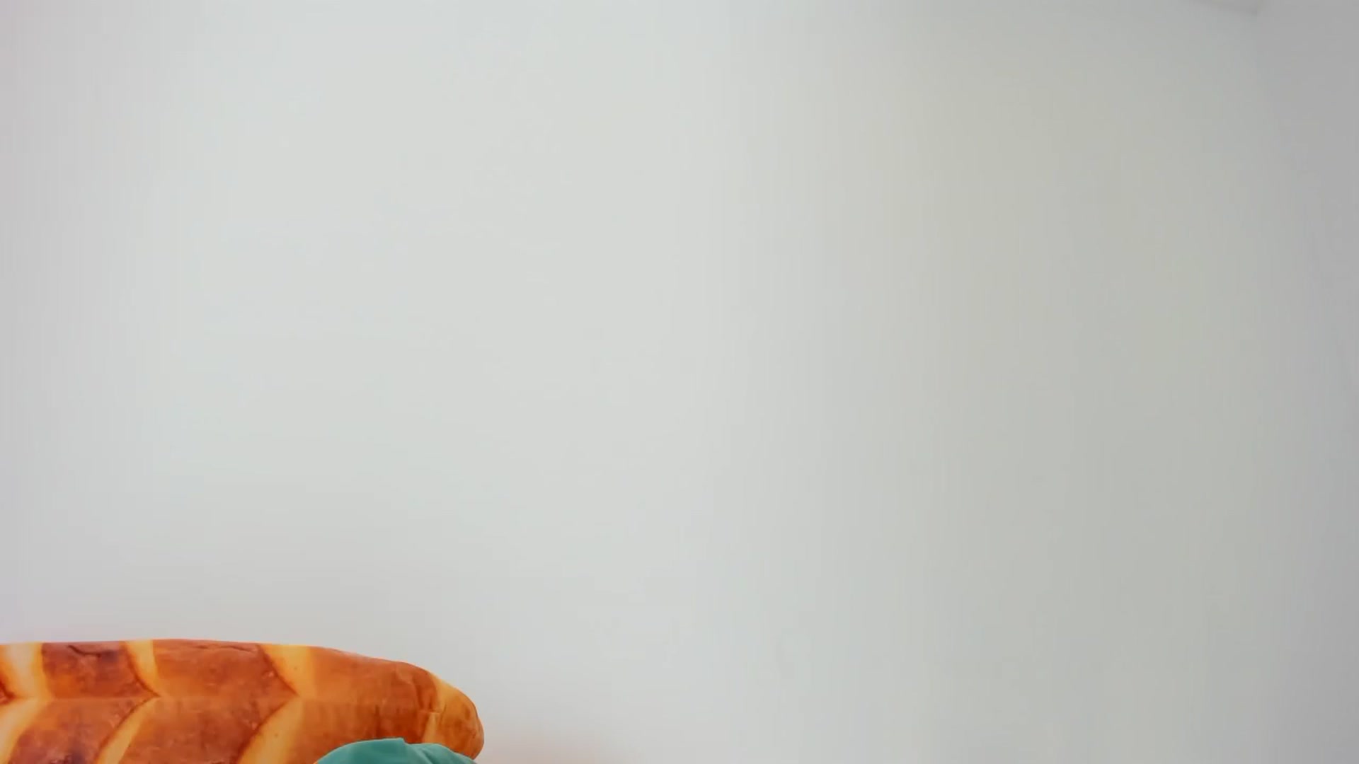 Gallery image thumbnail from Cherrycute666's myfreecams stream on, 11/03/2023, 17:53 image 10 of 20