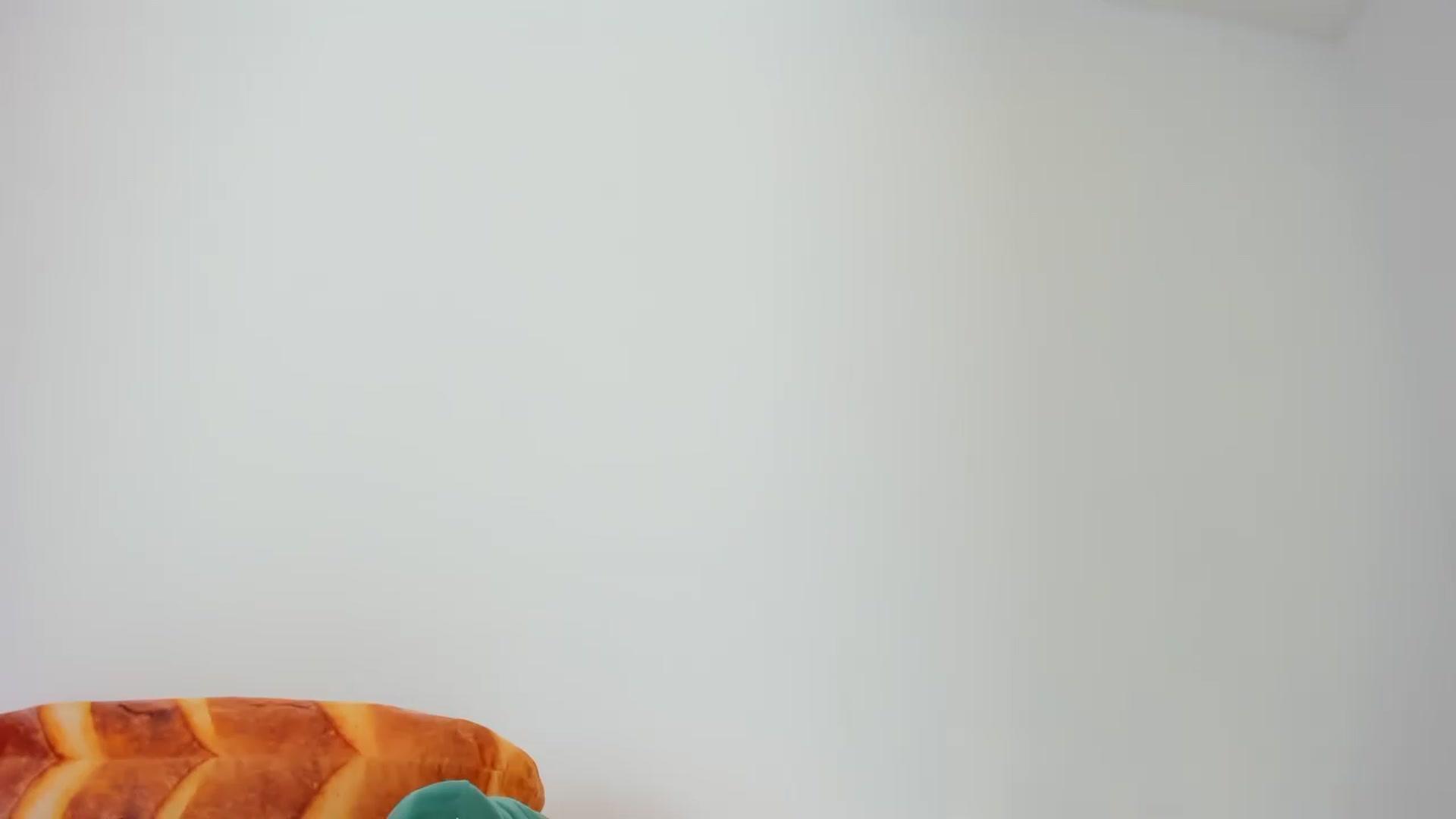 Gallery image thumbnail from Cherrycute666's myfreecams stream on, 11/03/2023, 17:53 image 8 of 20