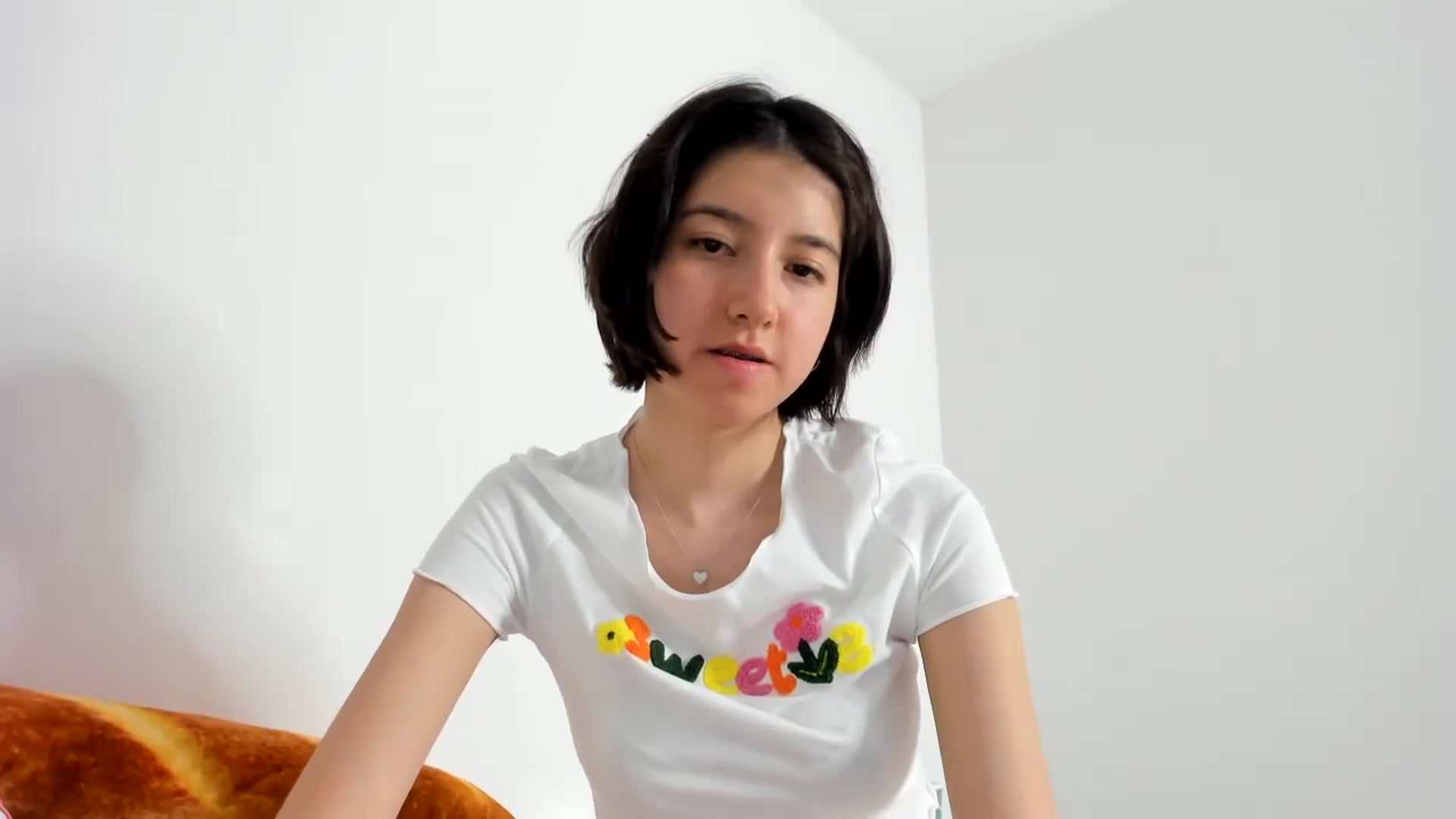 Gallery image thumbnail from Cherrycute666's myfreecams stream on, 11/04/2023, 03:30 image 13 of 20