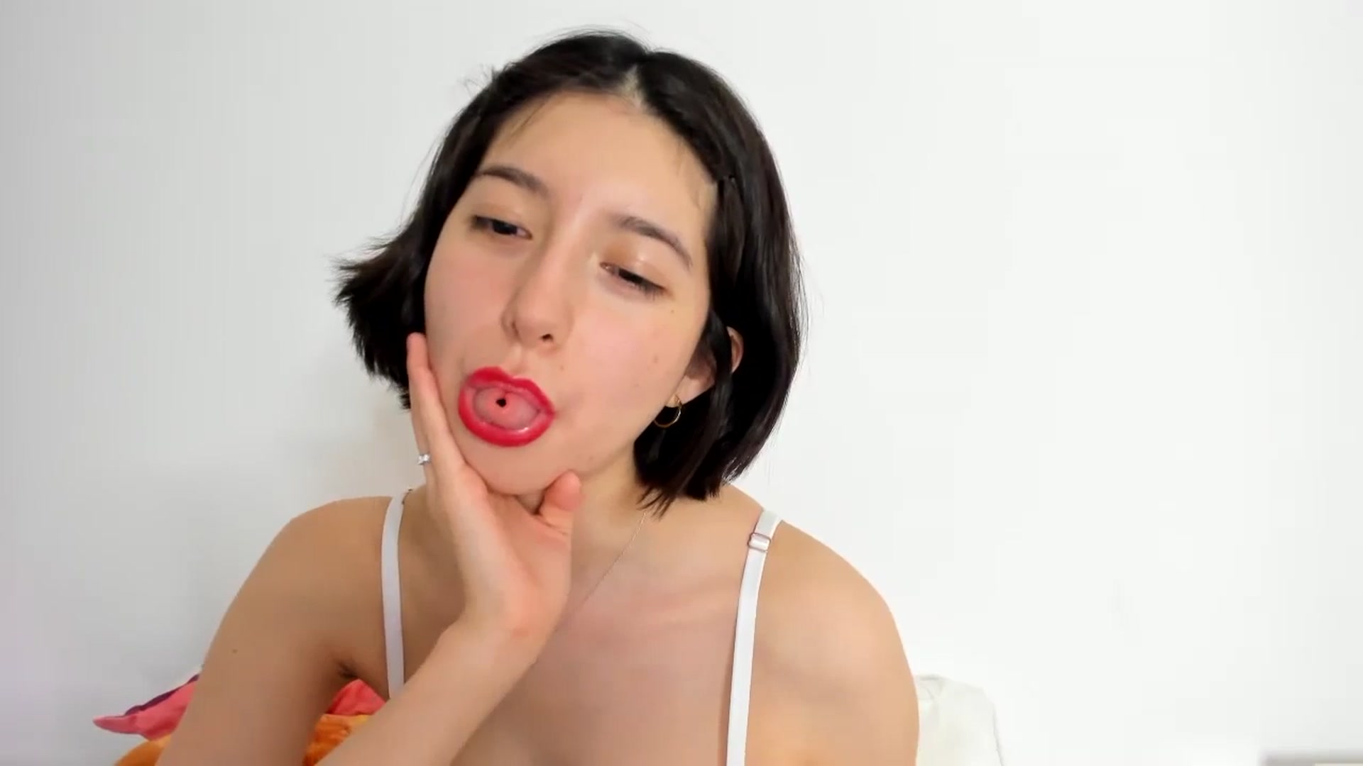 Gallery image thumbnail from Cherrycute666's myfreecams stream on, 11/05/2023, 06:31 image 2 of 20