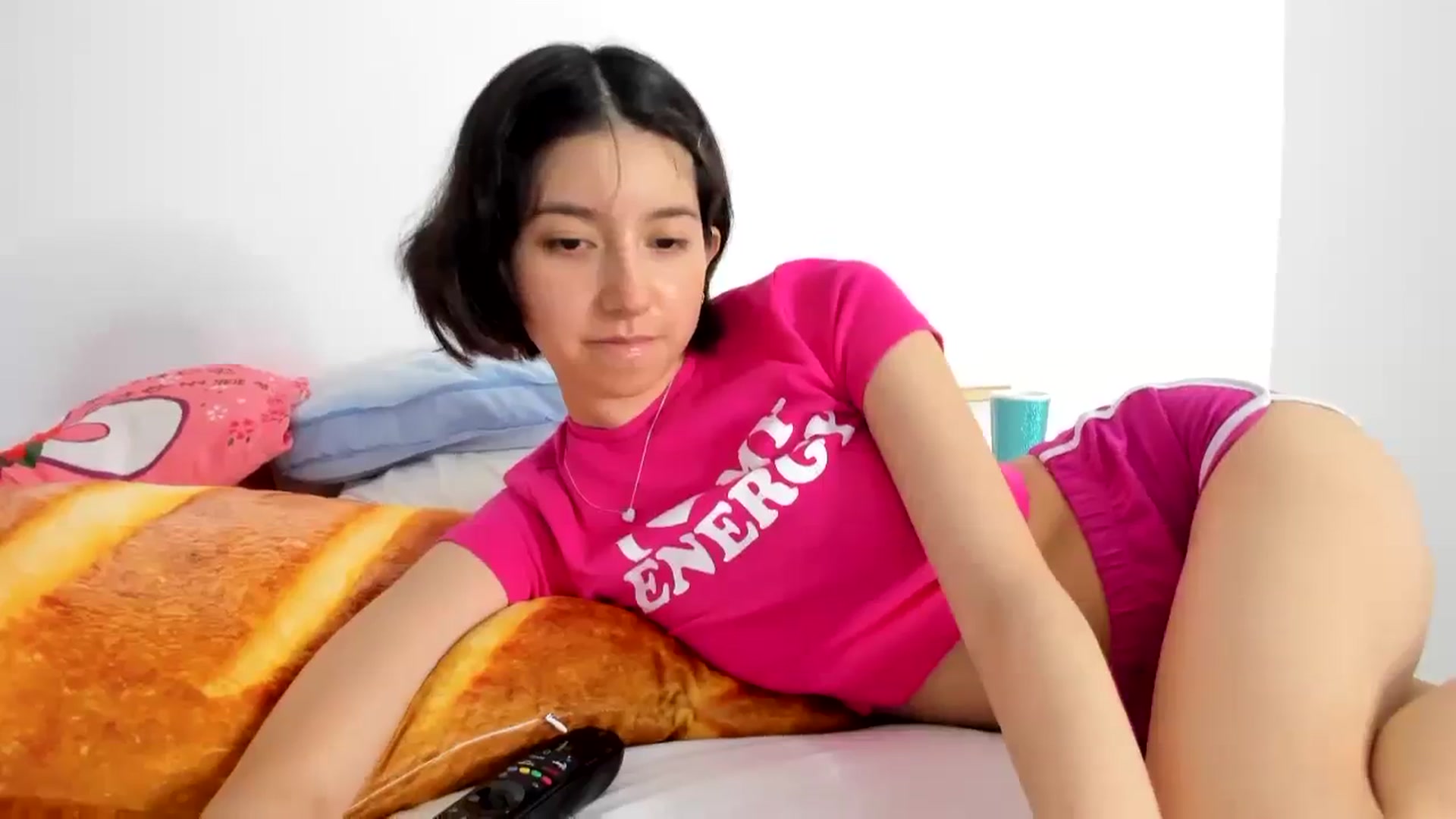 Gallery image thumbnail from Cherrycute666's myfreecams stream on, 11/07/2023, 04:14 image 5 of 20