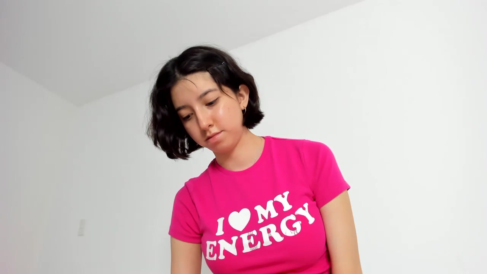 Gallery image thumbnail from Cherrycute666's myfreecams stream on, 11/07/2023, 04:14 image 13 of 20