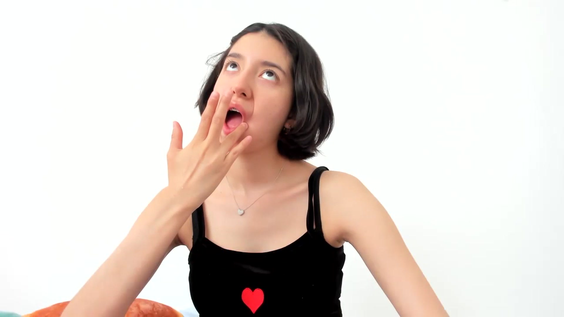 Gallery image thumbnail from Cherrycute666's myfreecams stream on, 11/08/2023, 24:02 image 3 of 20
