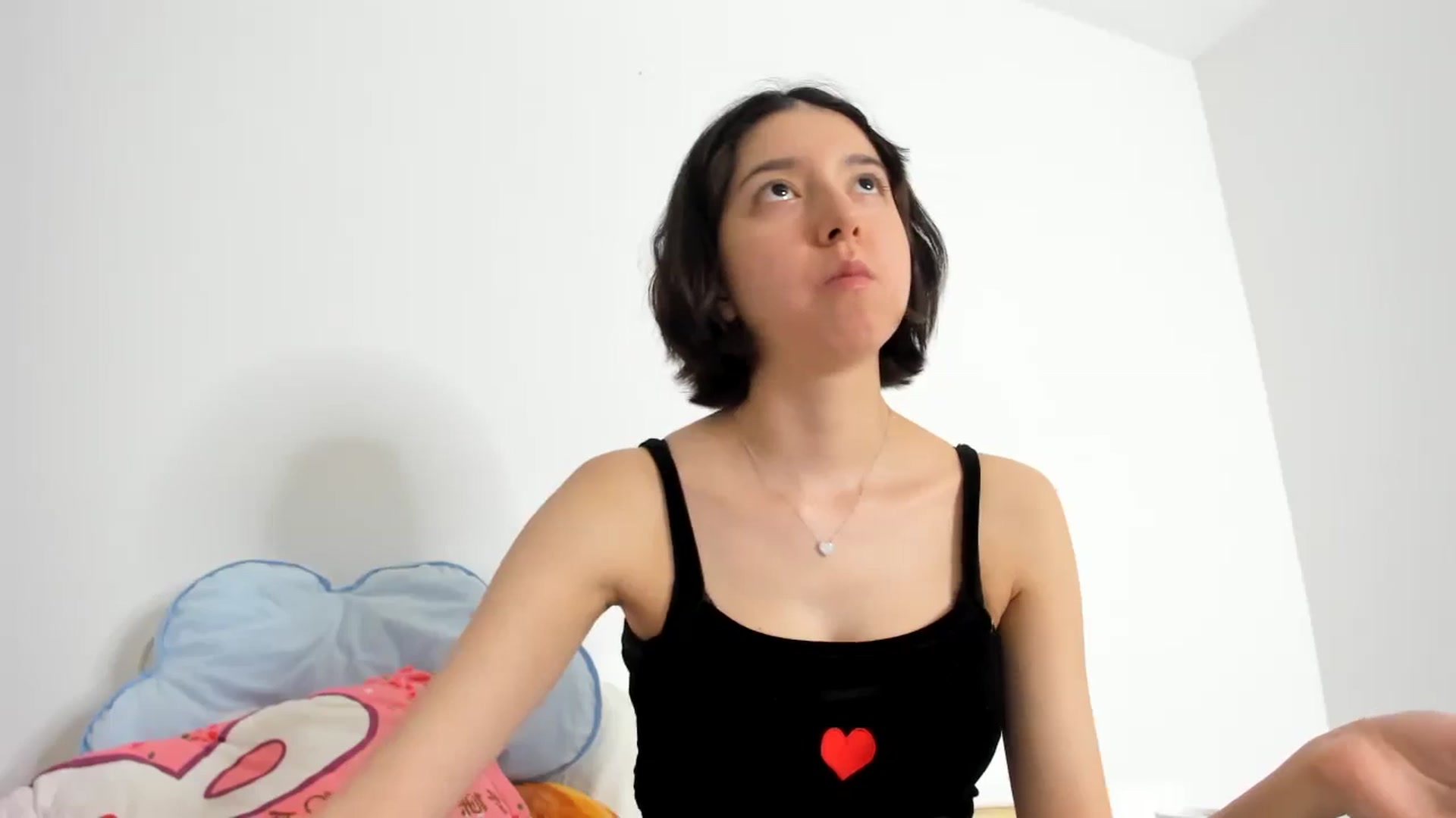 Gallery image thumbnail from Cherrycute666's myfreecams stream on, 11/08/2023, 06:48 image 4 of 20
