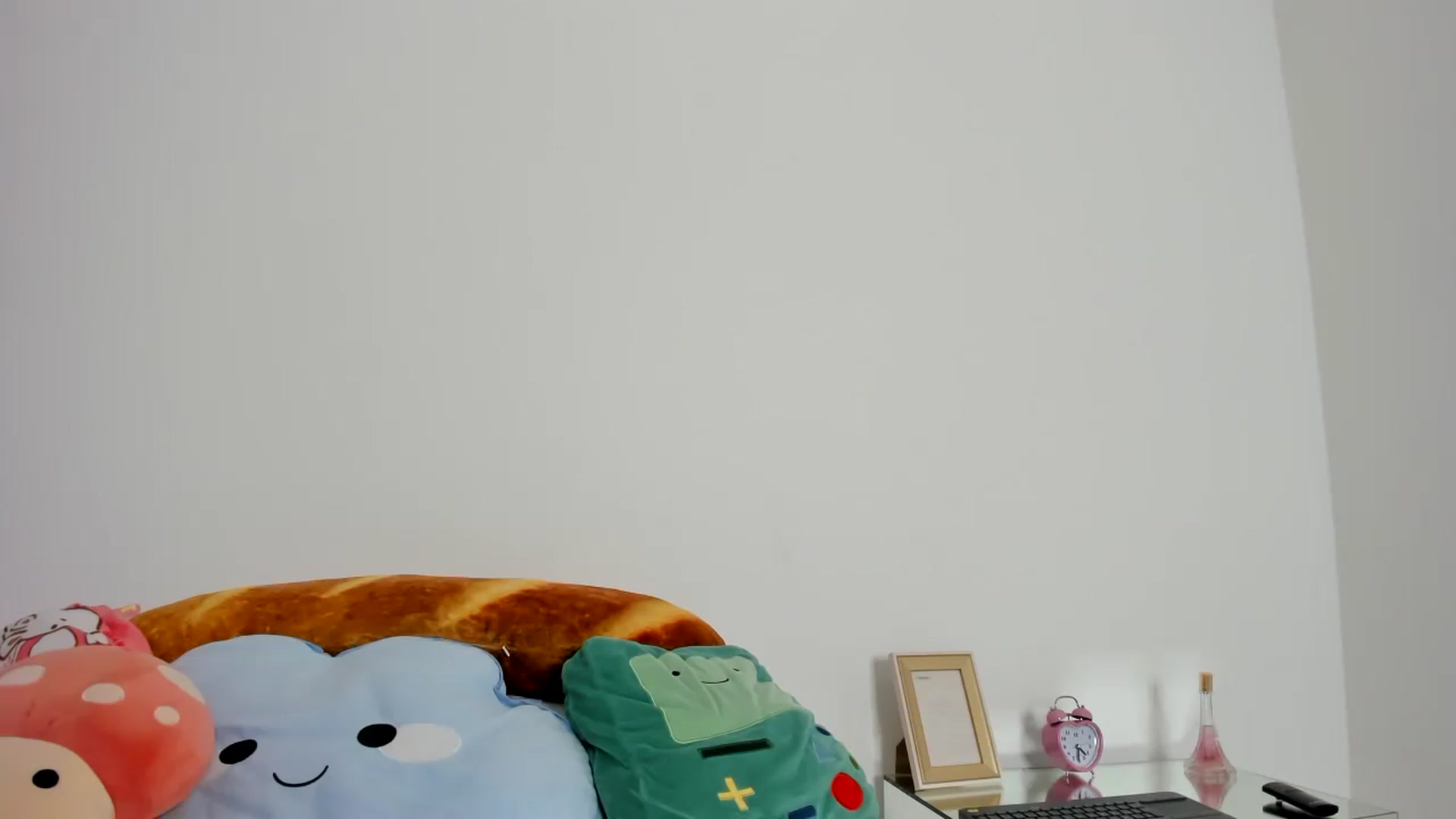Gallery image thumbnail from Cherrycute666's myfreecams stream on, 11/09/2023, 05:17 image 2 of 20