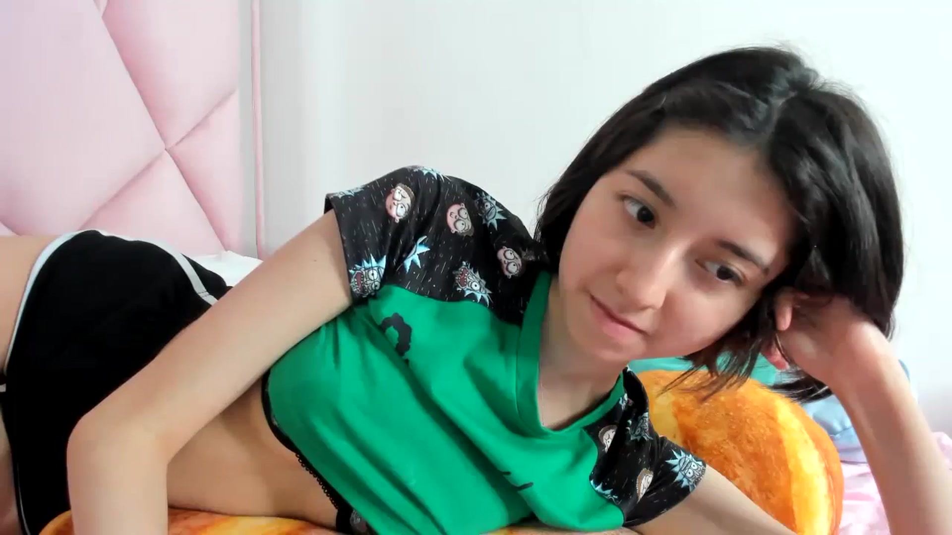 Gallery image thumbnail from Cherrycute666's myfreecams stream on, 11/11/2023, 01:57 image 11 of 20