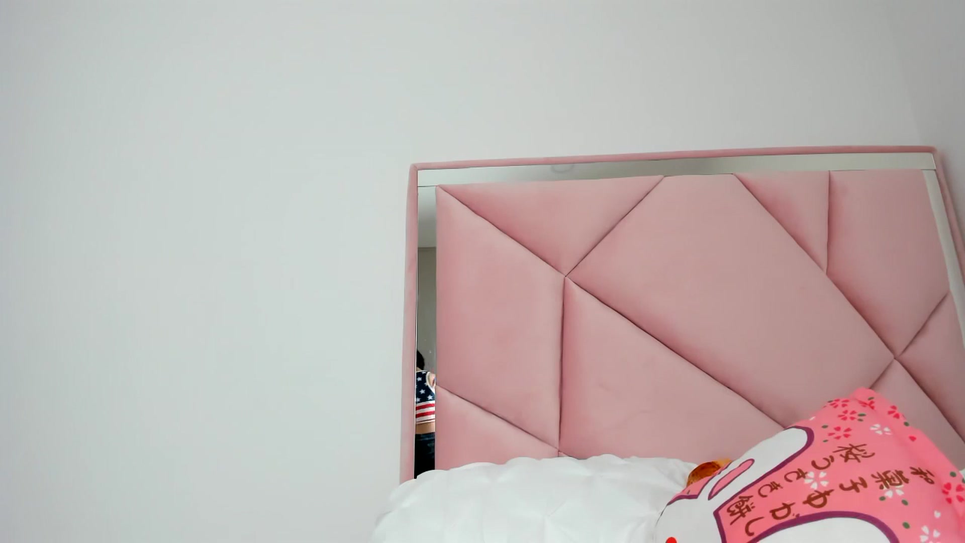 Gallery image thumbnail from Cherrycute666's myfreecams stream on, 11/12/2023, 01:58 image 3 of 20