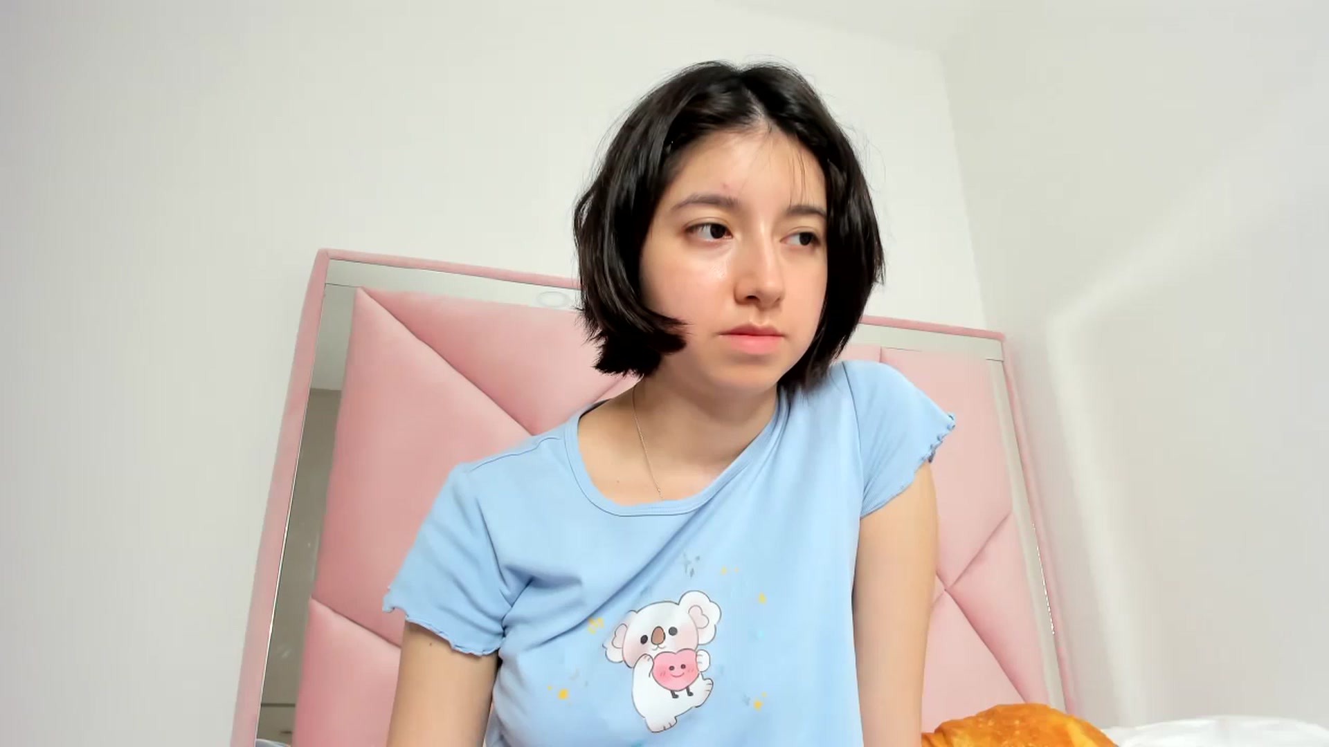 Gallery image thumbnail from Cherrycute666's myfreecams stream on, 11/13/2023, 06:40 image 20 of 20
