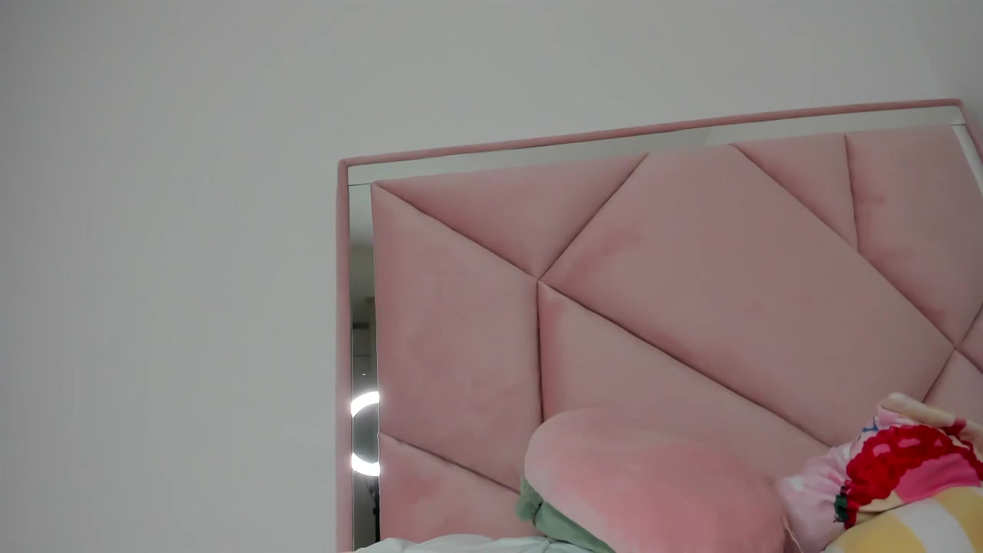 Gallery image thumbnail from Cherrycute666's myfreecams stream on, 11/18/2023, 12:33 image 7 of 20