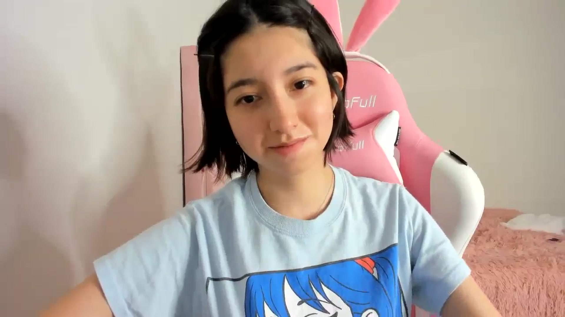 Gallery image thumbnail from Cherrycute666's myfreecams stream on, 11/19/2023, 05:04 image 5 of 20