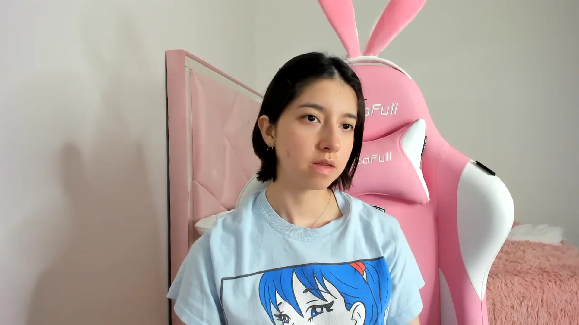 Gallery image thumbnail from Cherrycute666's myfreecams stream on, 11/19/2023, 07:33 image 2 of 20