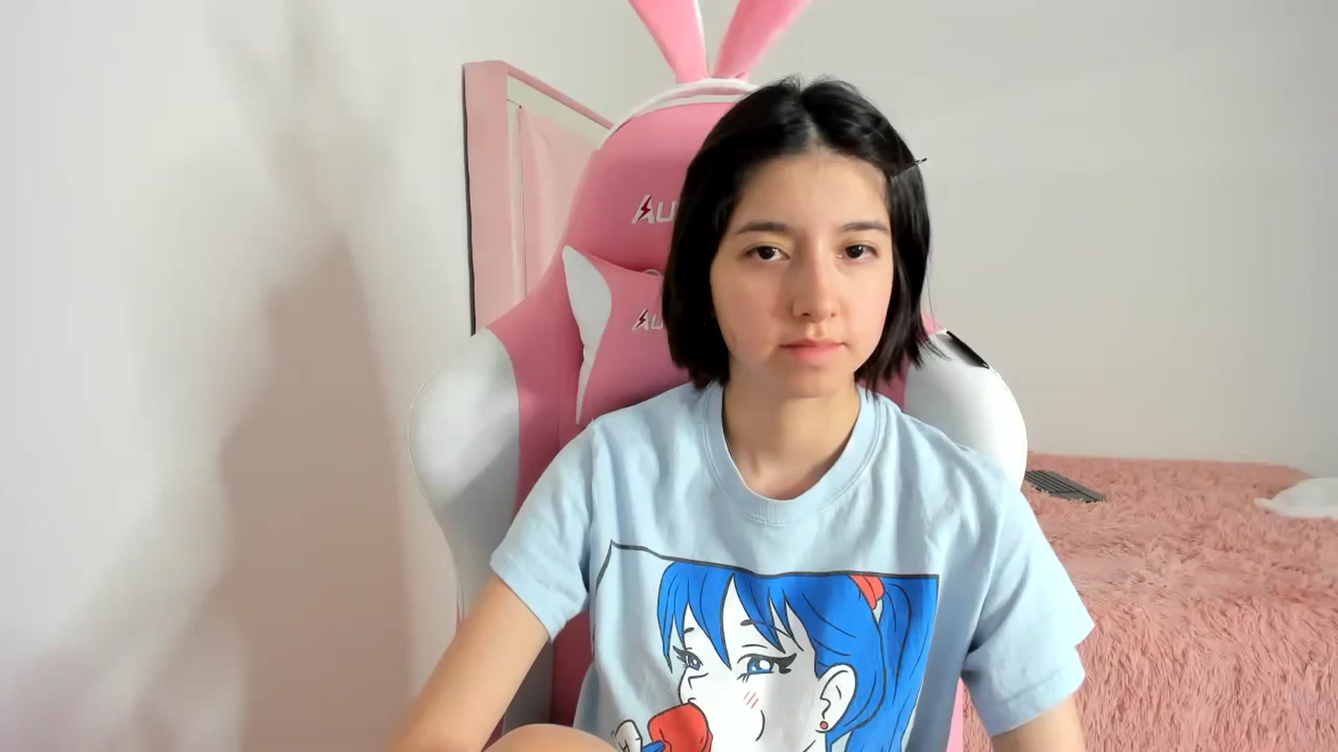 Gallery image thumbnail from Cherrycute666's myfreecams stream on, 11/19/2023, 10:59 image 5 of 20