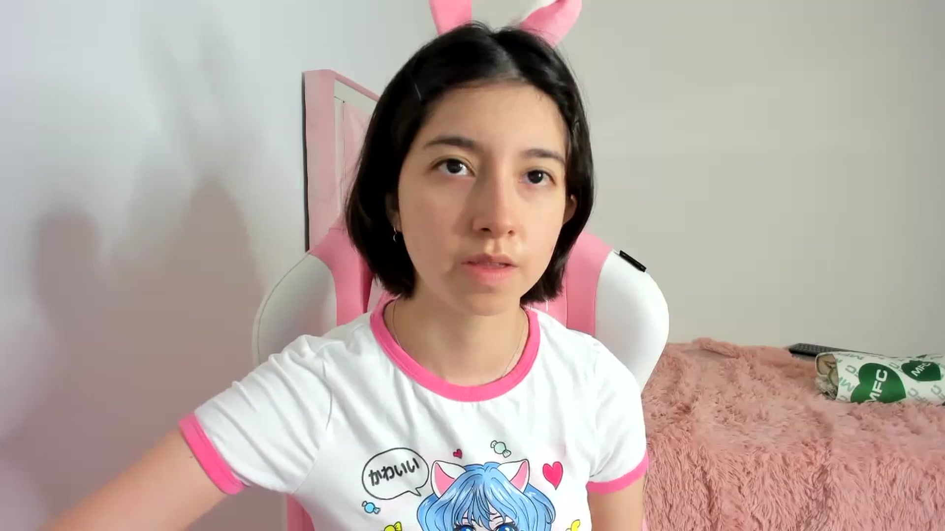 Gallery image thumbnail from Cherrycute666's myfreecams stream on, 11/20/2023, 03:37 image 6 of 20