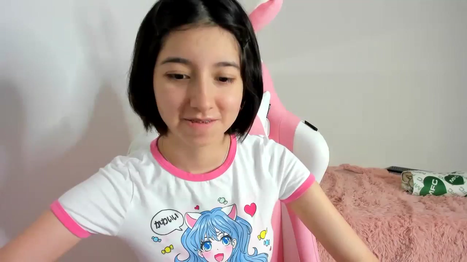 Gallery image thumbnail from Cherrycute666's myfreecams stream on, 11/20/2023, 03:37 image 17 of 20