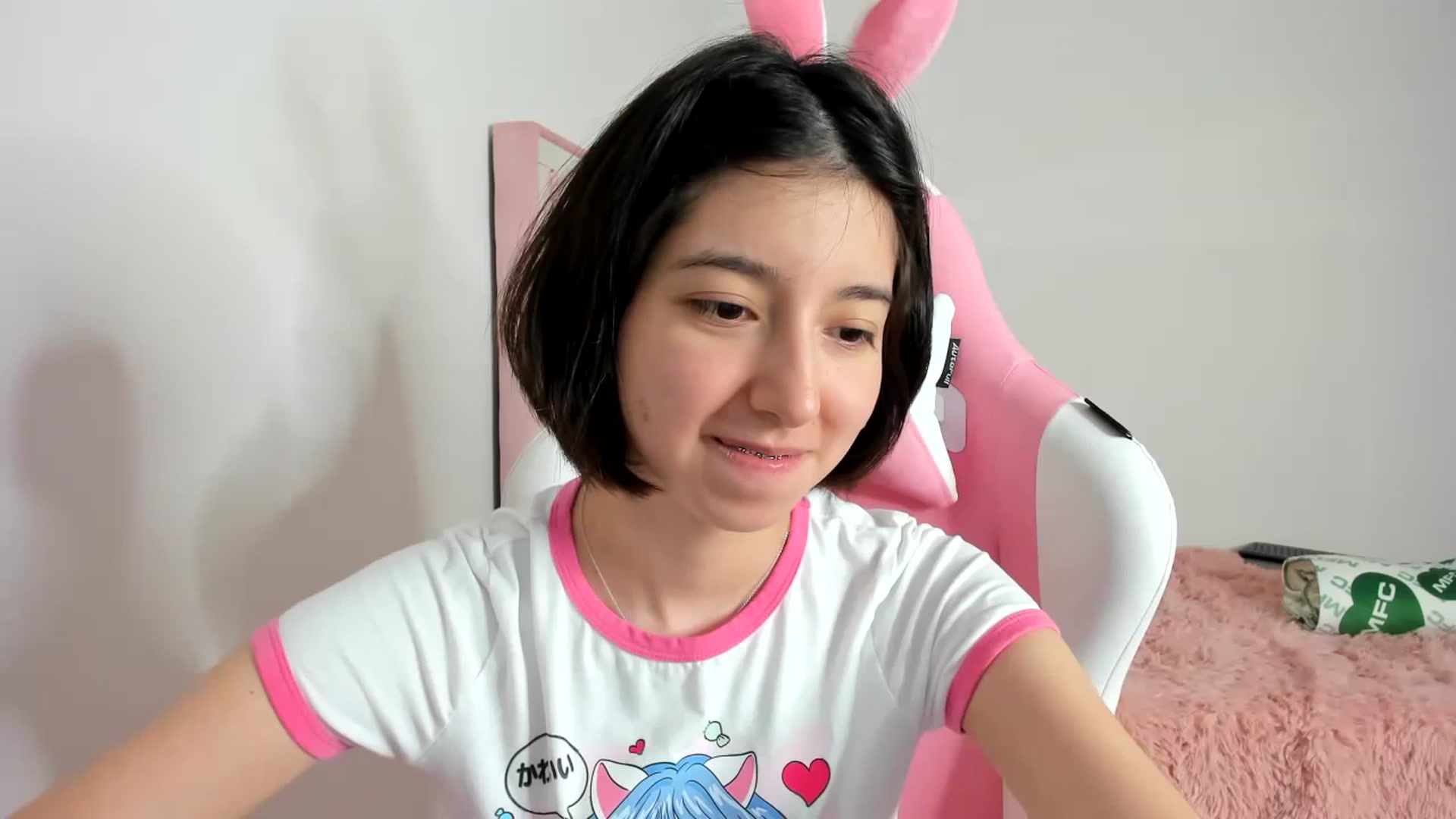 Gallery image thumbnail from Cherrycute666's myfreecams stream on, 11/20/2023, 05:01 image 4 of 20