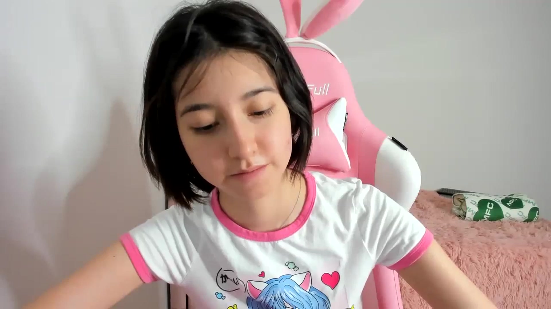 Gallery image thumbnail from Cherrycute666's myfreecams stream on, 11/20/2023, 10:27 image 7 of 20