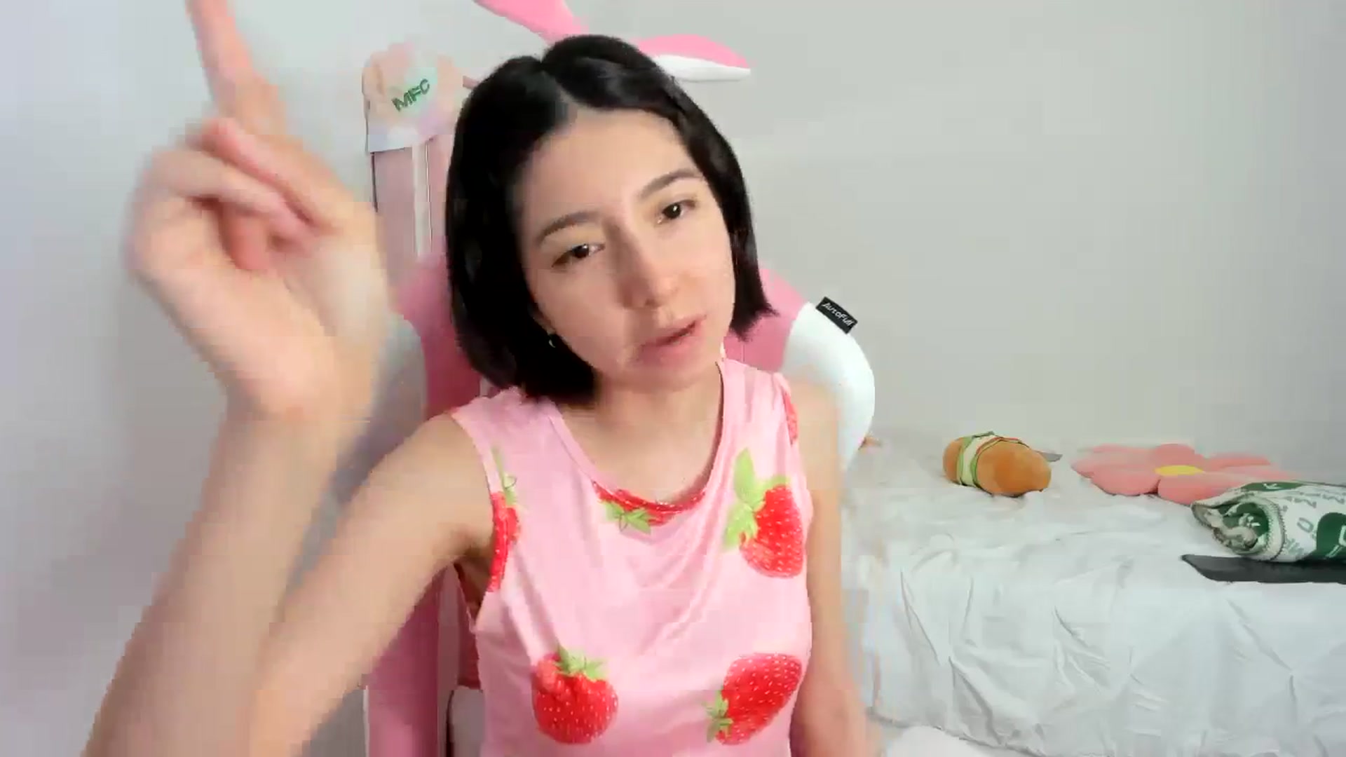 Gallery image thumbnail from Cherrycute666's myfreecams stream on, 11/22/2023, 04:24 image 20 of 20