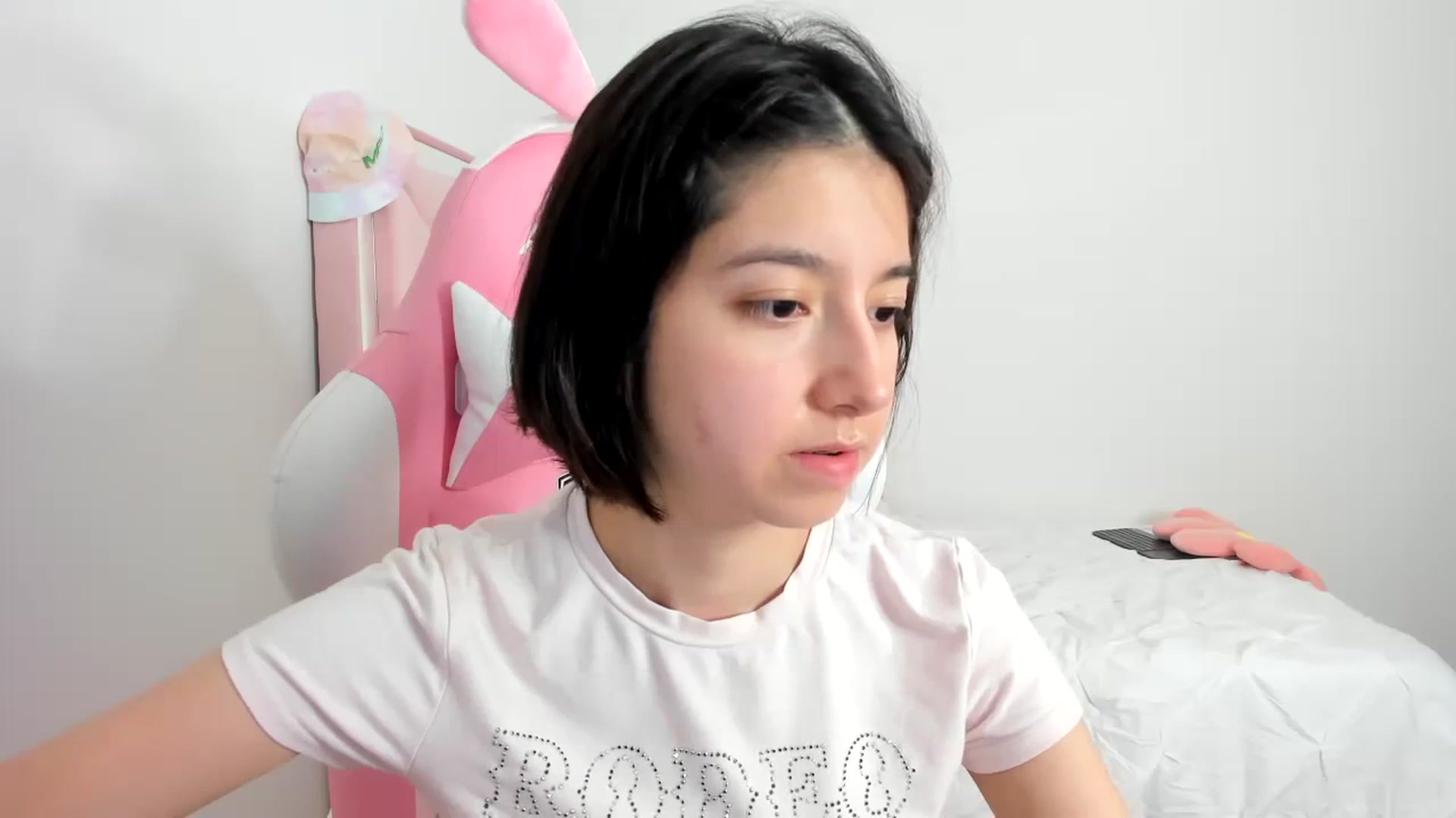 Gallery image thumbnail from Cherrycute666's myfreecams stream on, 11/24/2023, 02:49 image 19 of 20