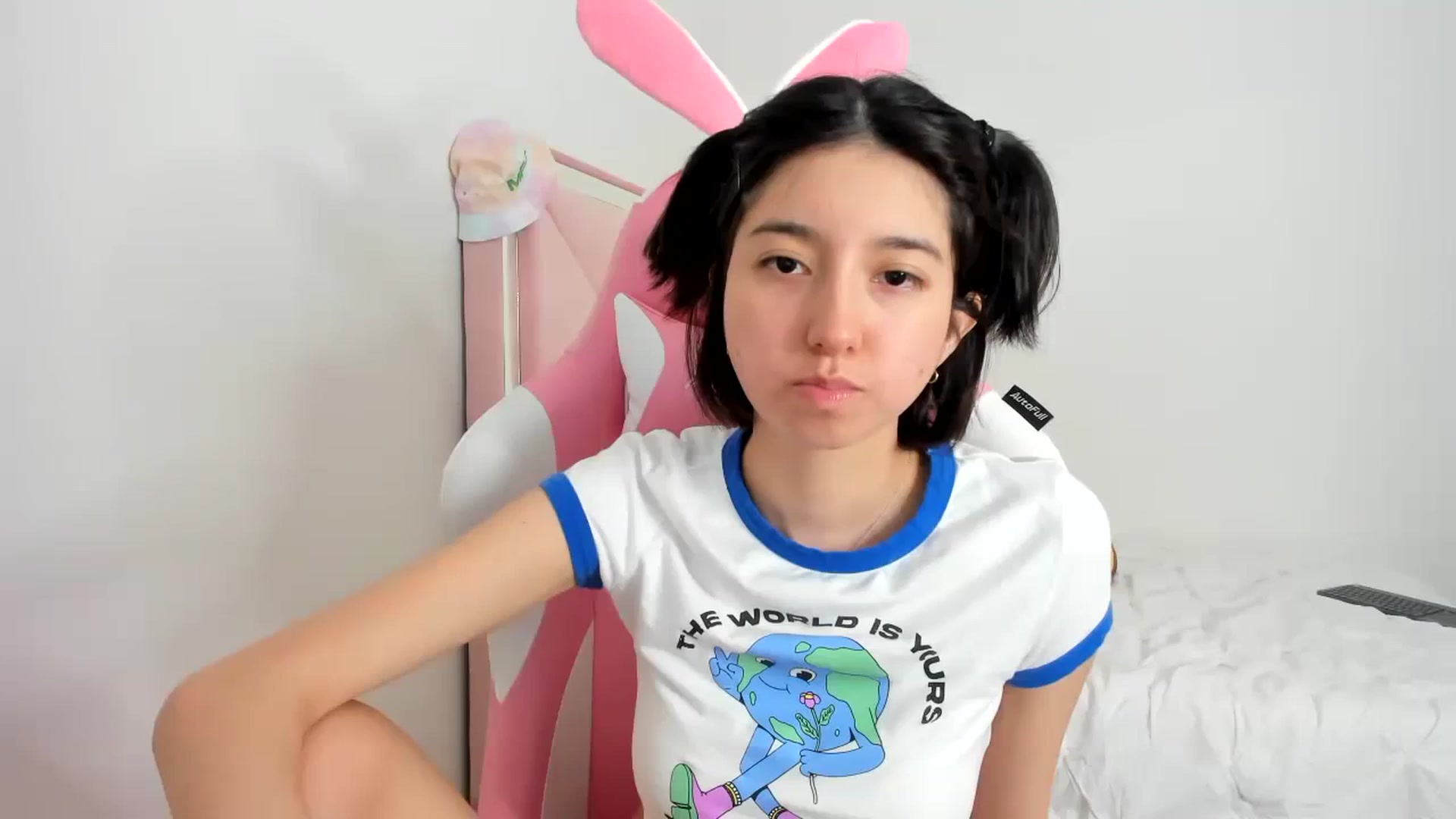 Gallery image thumbnail from Cherrycute666's myfreecams stream on, 11/25/2023, 05:35 image 13 of 20