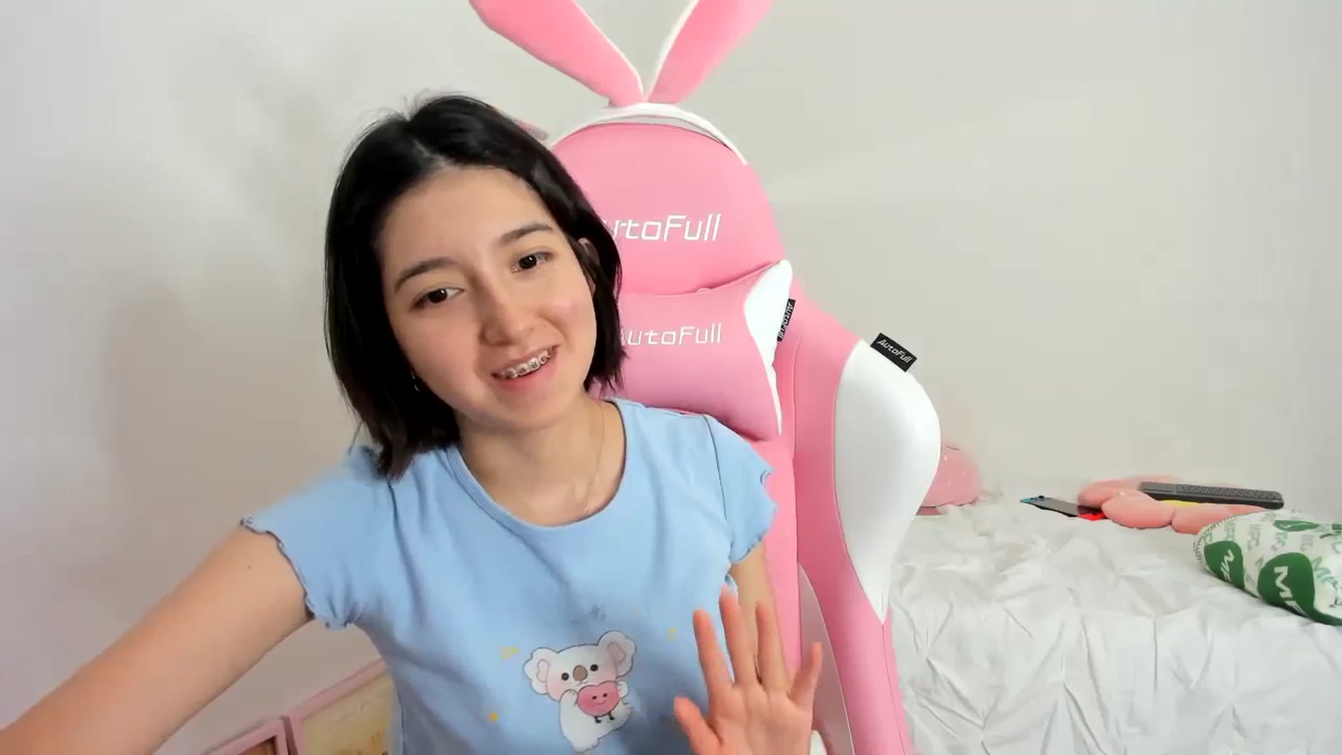 Gallery image thumbnail from Cherrycute666's myfreecams stream on, 11/27/2023, 06:05 image 3 of 20