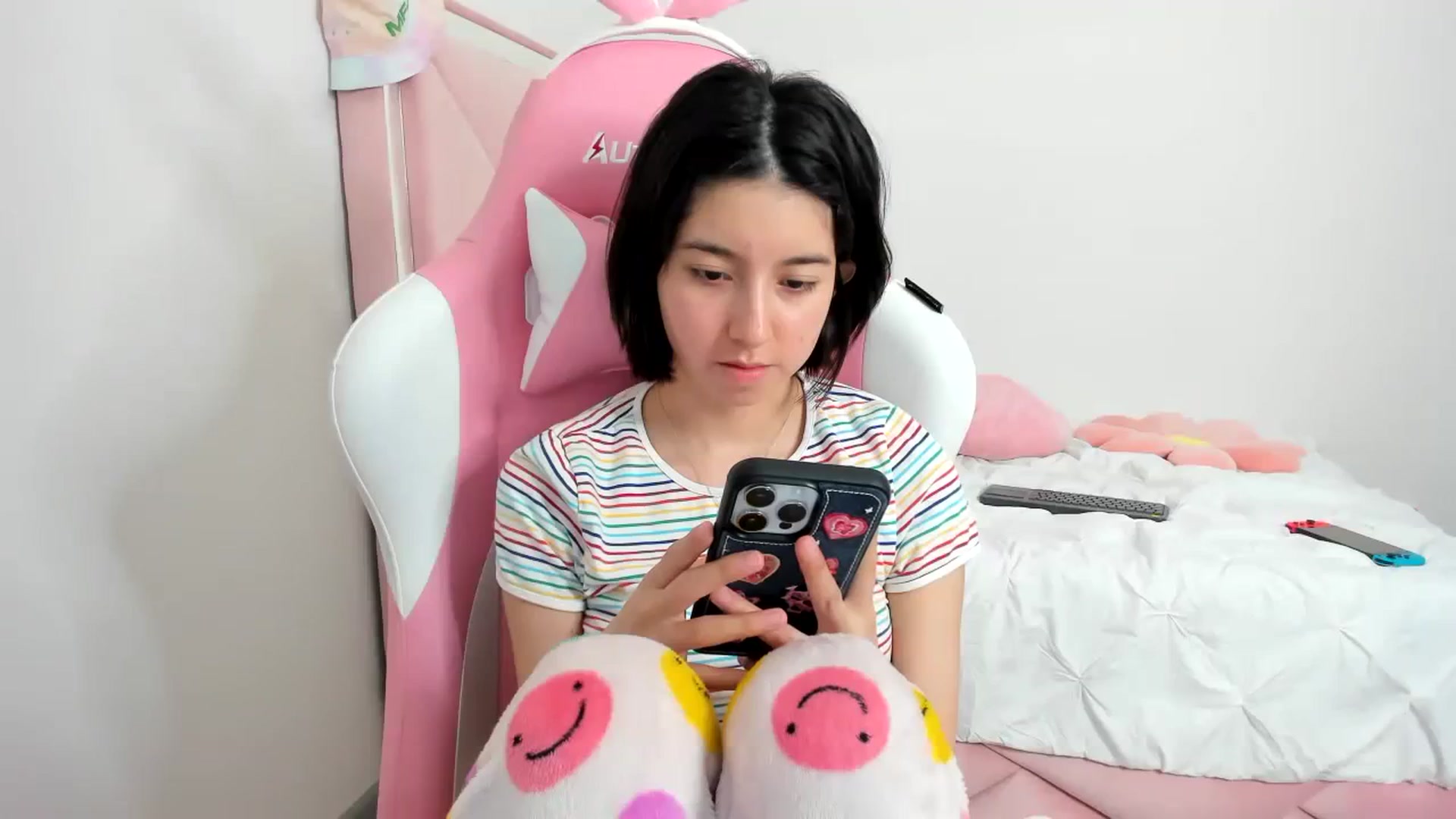 Gallery image thumbnail from Cherrycute666's myfreecams stream on, 11/28/2023, 23:21 image 19 of 20