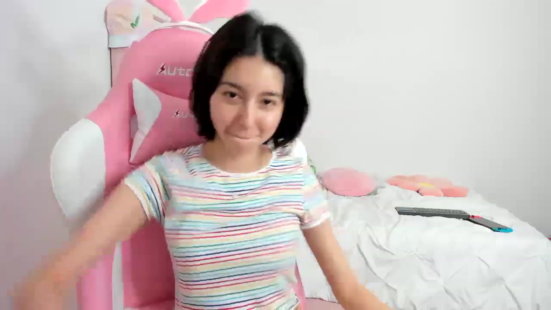 Gallery image thumbnail from Cherrycute666's myfreecams stream on, 11/29/2023, 01:43 image 15 of 20