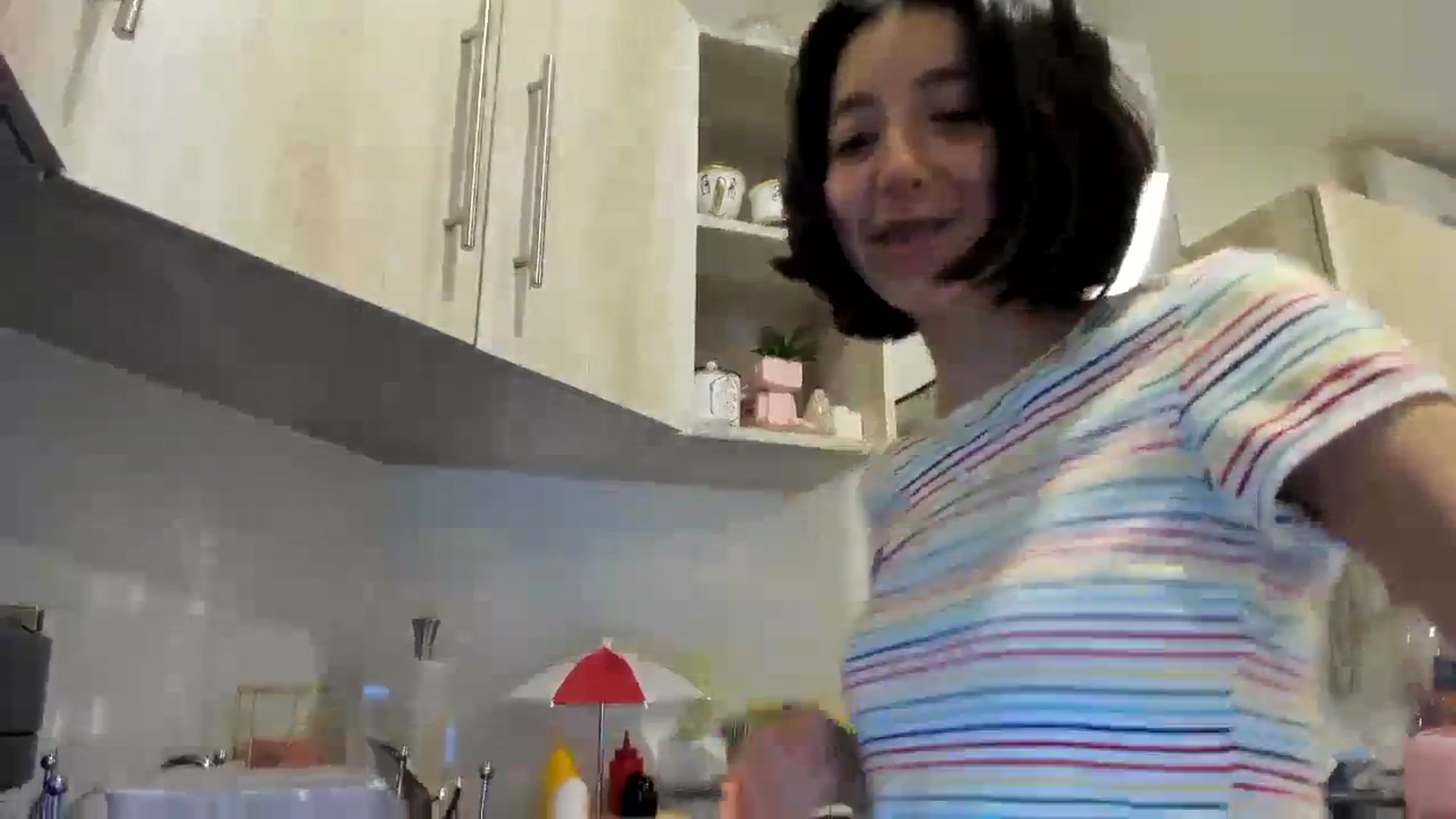 Gallery image thumbnail from Cherrycute666's myfreecams stream on, 11/29/2023, 01:43 image 2 of 20