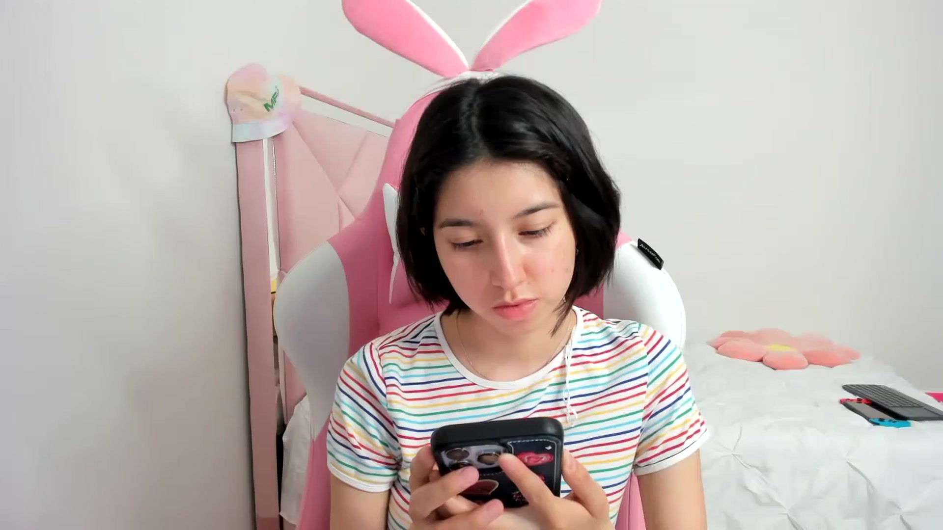 Gallery image thumbnail from Cherrycute666's myfreecams stream on, 11/29/2023, 05:07 image 18 of 20