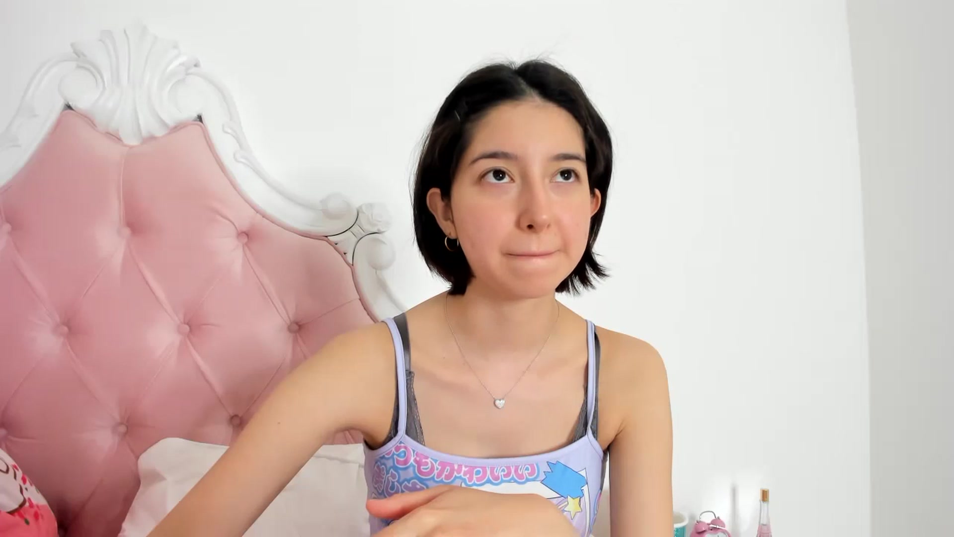 Gallery image thumbnail from Cherrycute666's myfreecams stream on, 12/02/2023, 08:53 image 17 of 20