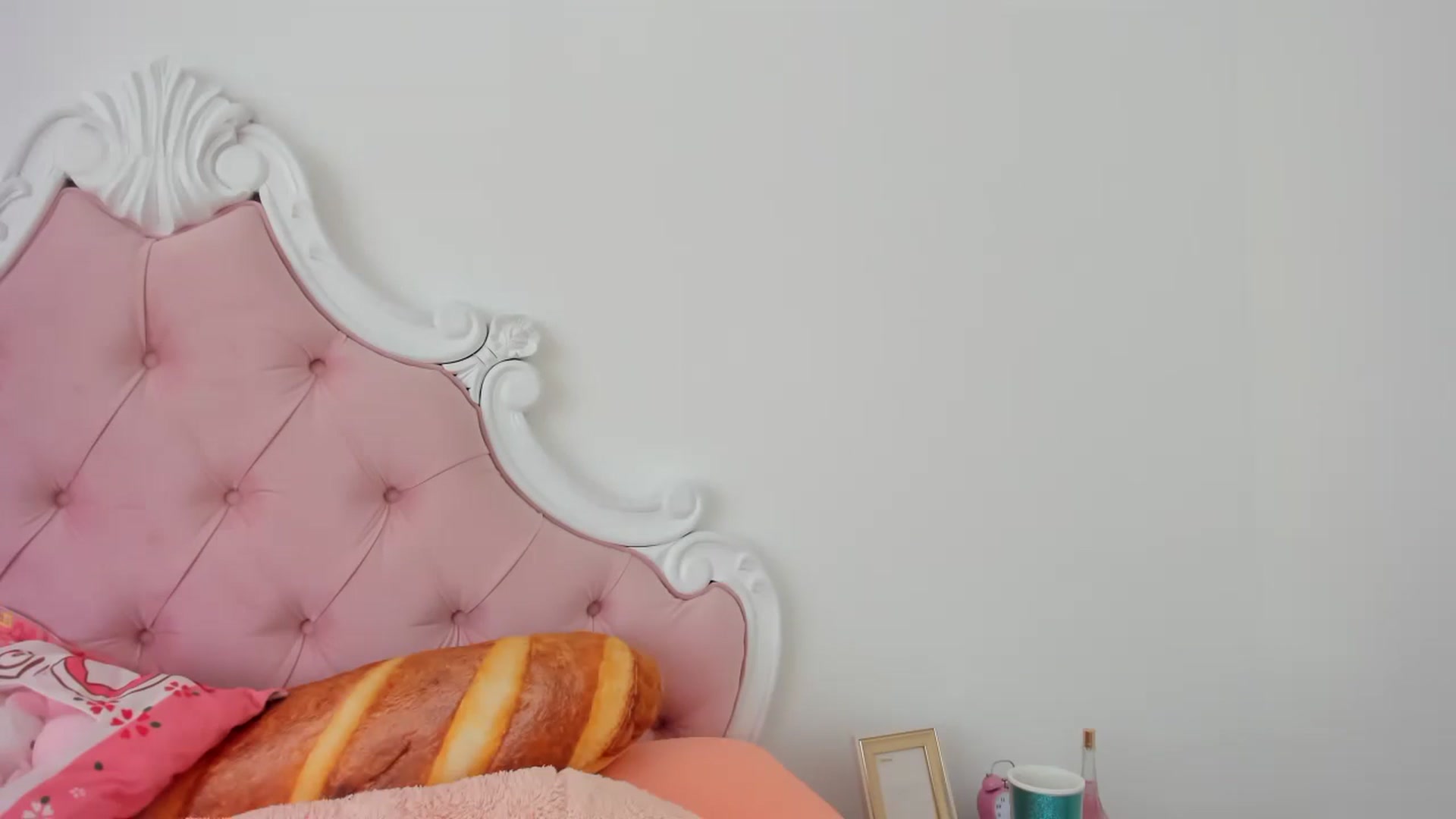 Gallery image thumbnail from Cherrycute666's myfreecams stream on, 12/02/2023, 23:13 image 2 of 20