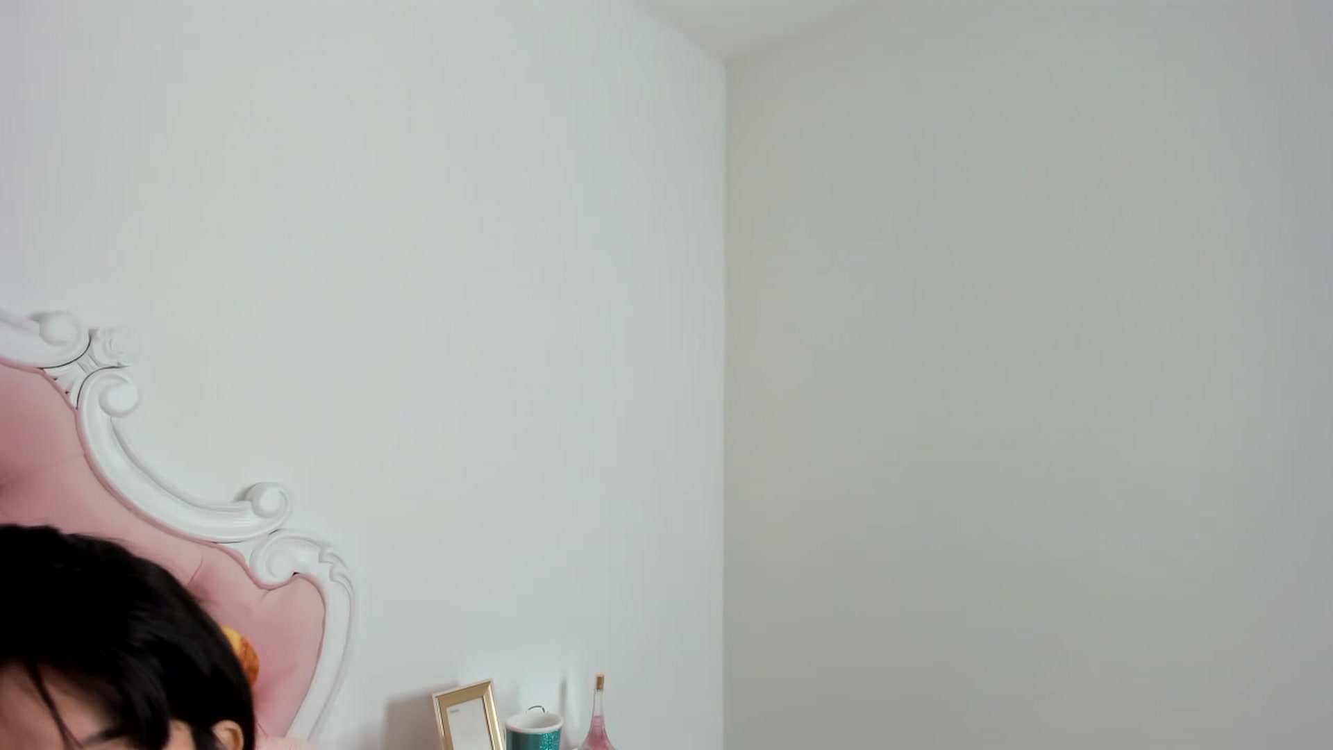 Gallery image thumbnail from Cherrycute666's myfreecams stream on, 12/04/2023, 09:58 image 5 of 20