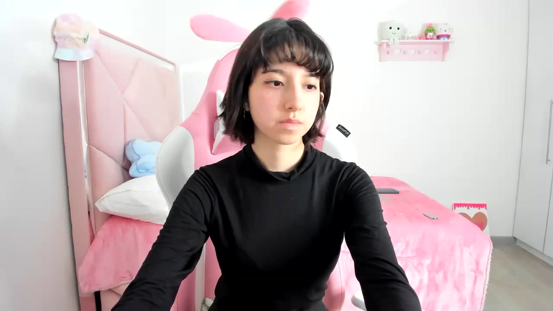 Gallery image thumbnail from Cherrycute666's myfreecams stream on, 12/07/2023, 05:55 image 15 of 20